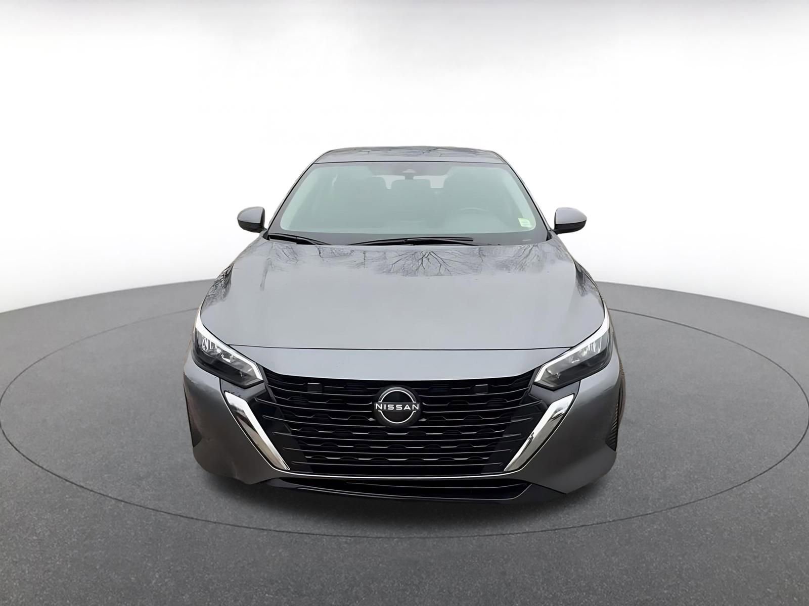 Thumbnail: 2025 Nissan Sentra - 4