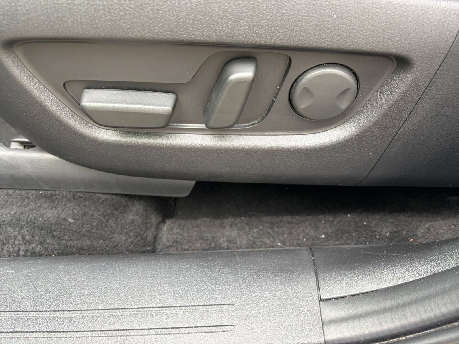 Thumbnail: 2025 Mazda CX-70 - 23