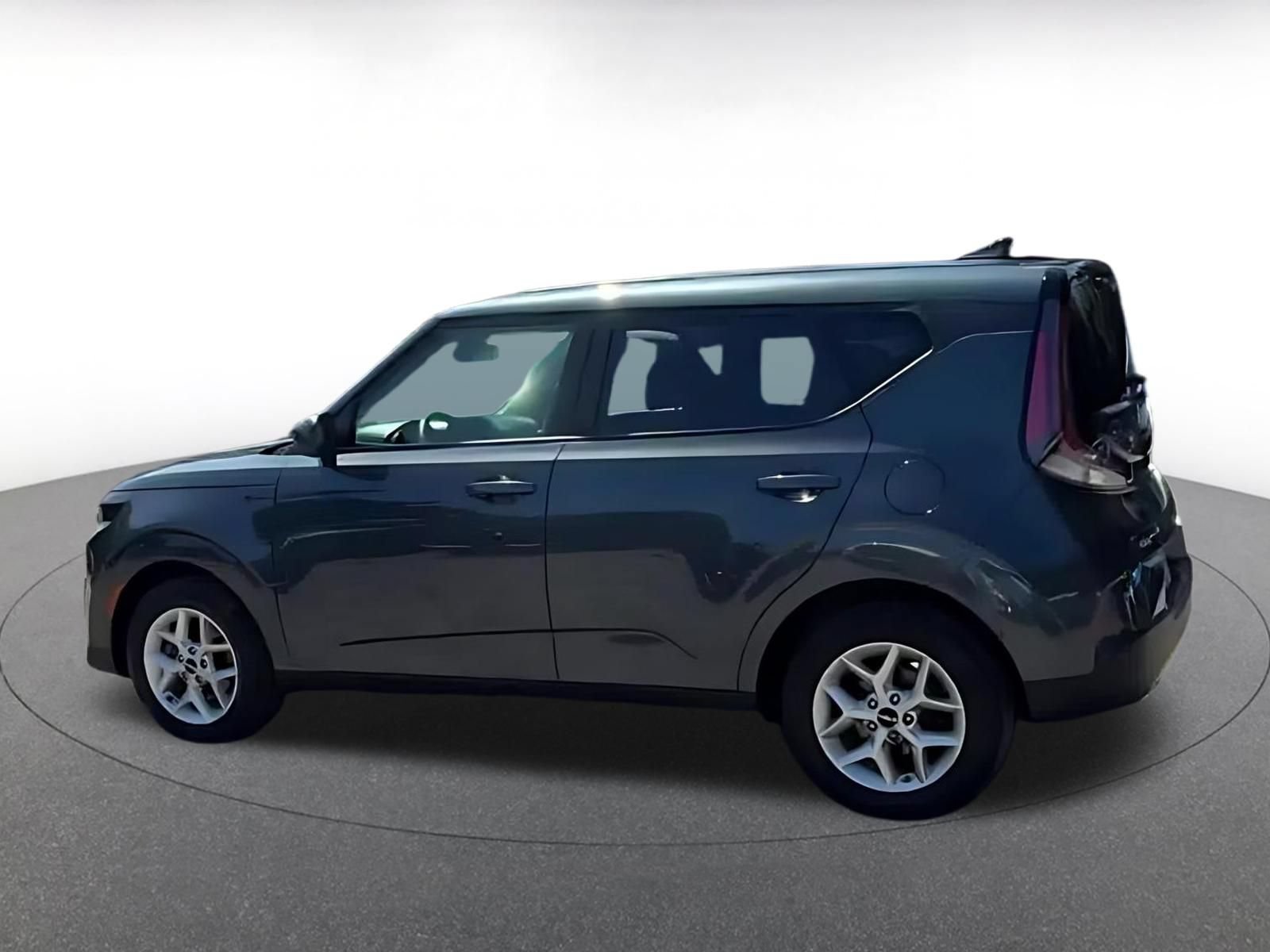 Thumbnail: 2025 Kia Soul - 10