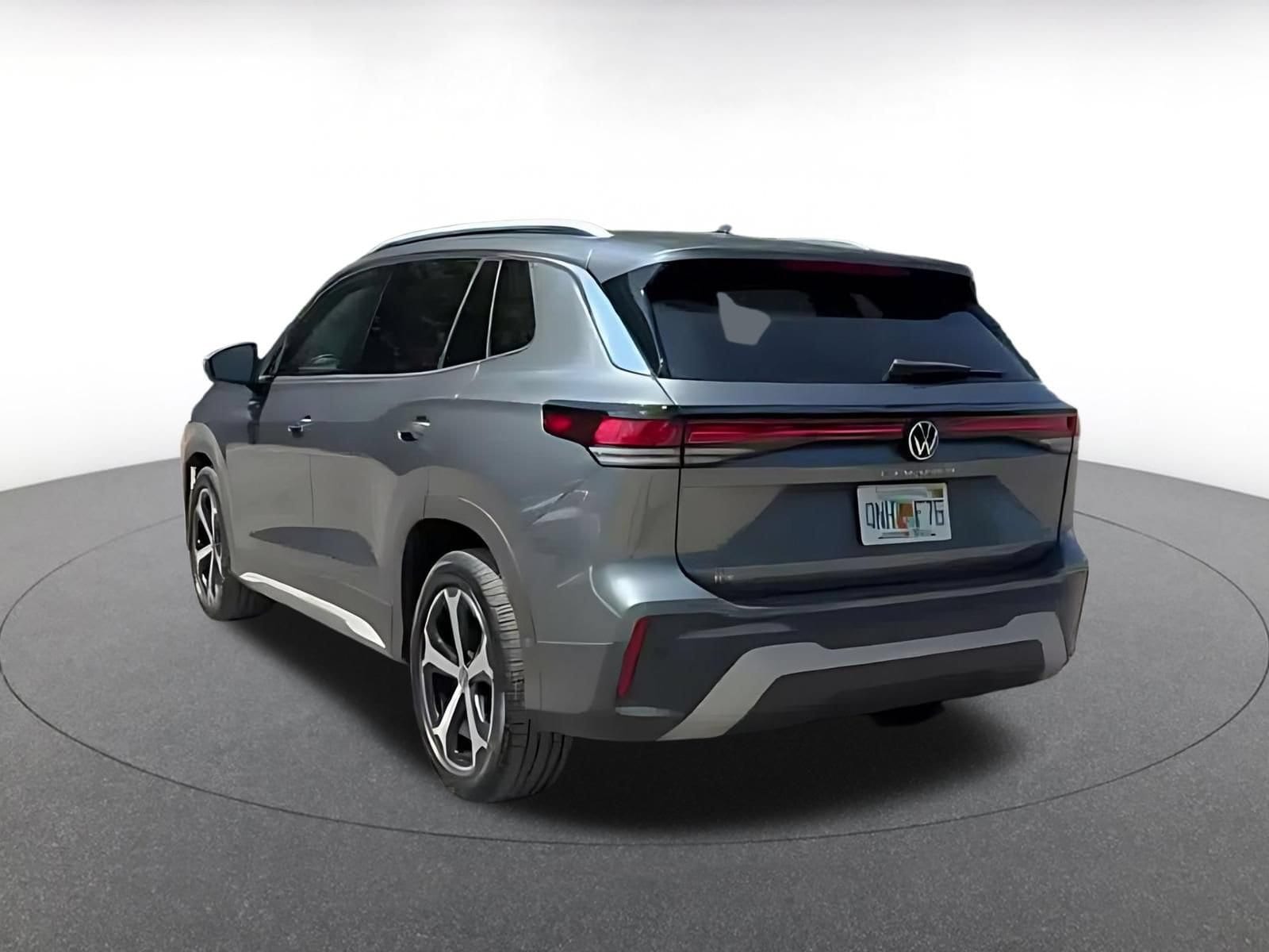 Thumbnail: 2026 Volkswagen Tiguan - 10