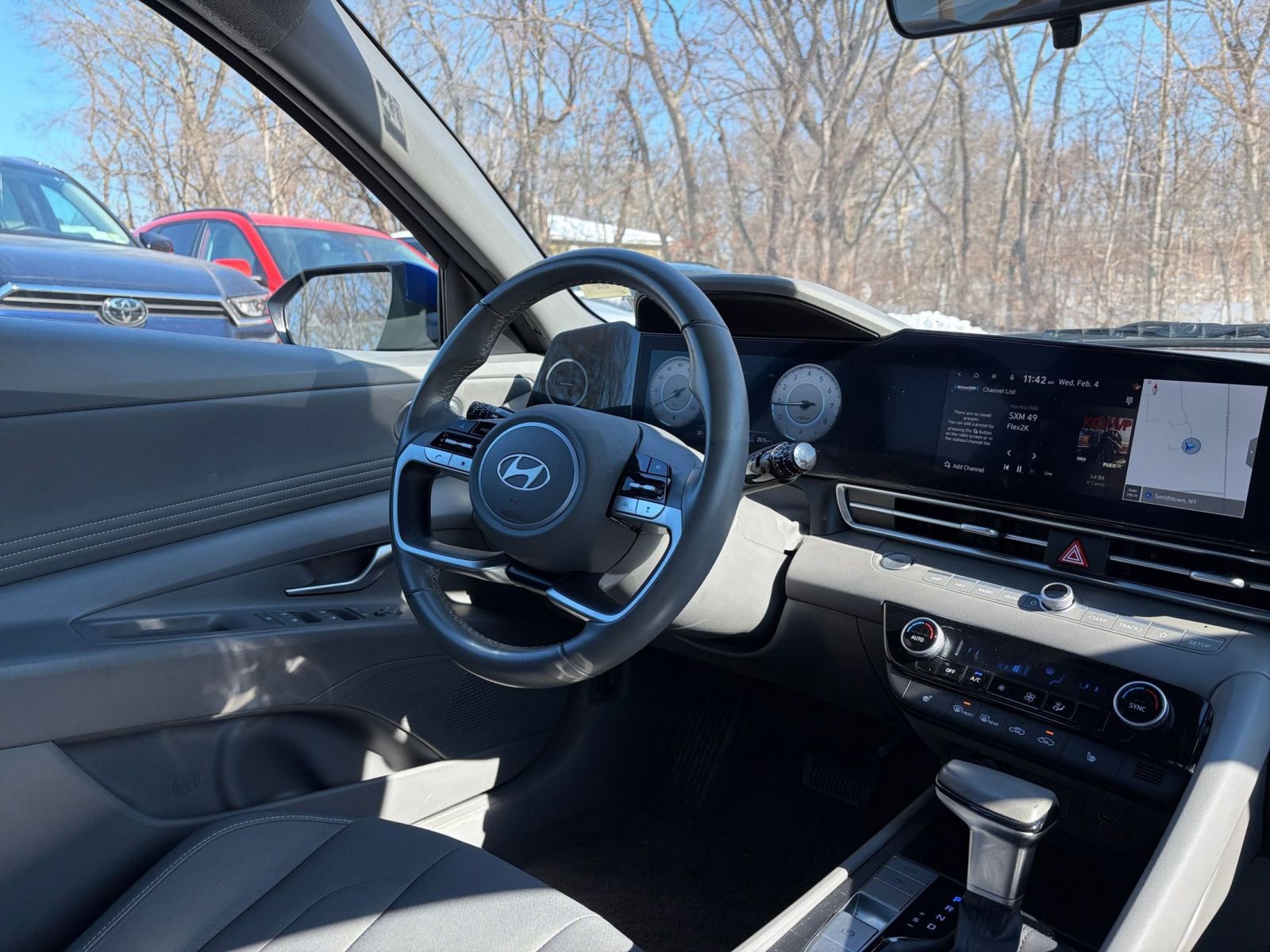 Thumbnail: 2025 Hyundai Elantra - 33