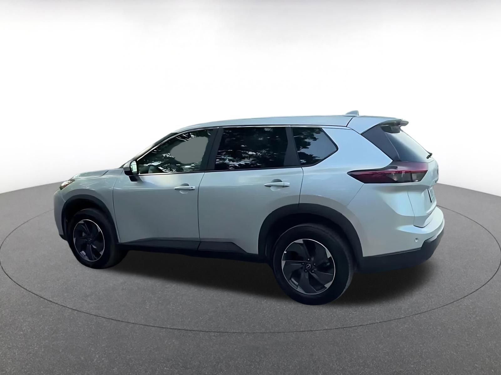 Thumbnail: 2025 Nissan Rogue - 10