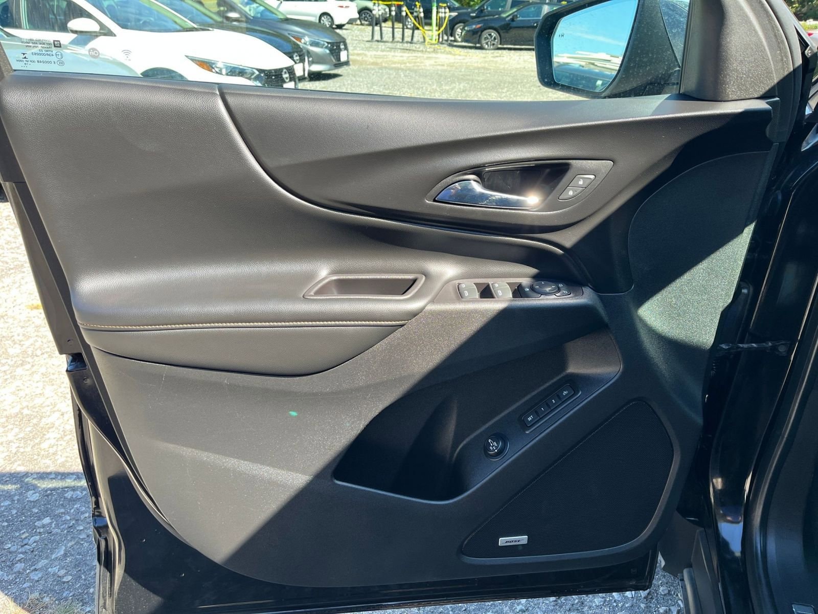 Thumbnail: 2020 Chevrolet Equinox - 17