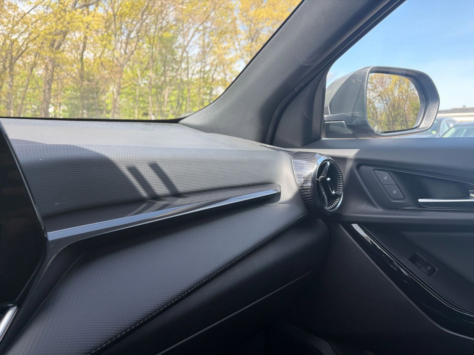 Thumbnail: 2025 Chevrolet Equinox - 34