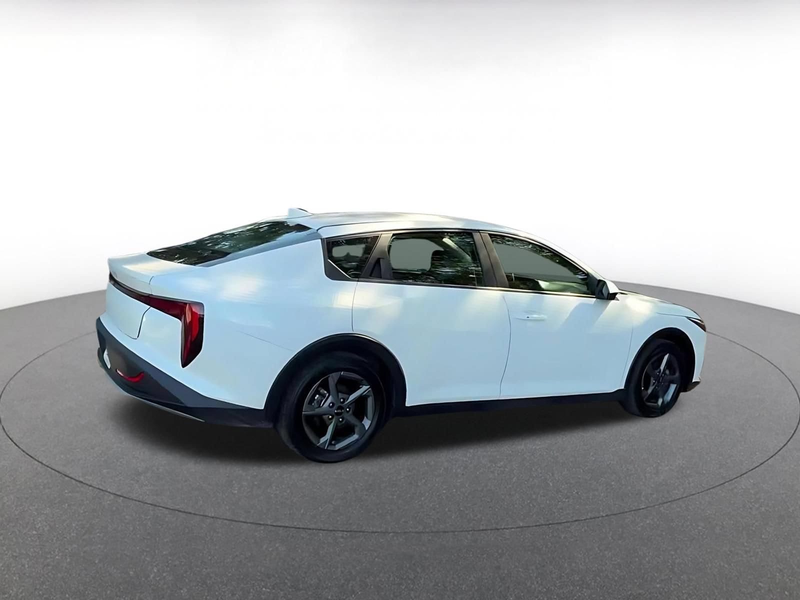 Thumbnail: 2025 Kia K4 - 14