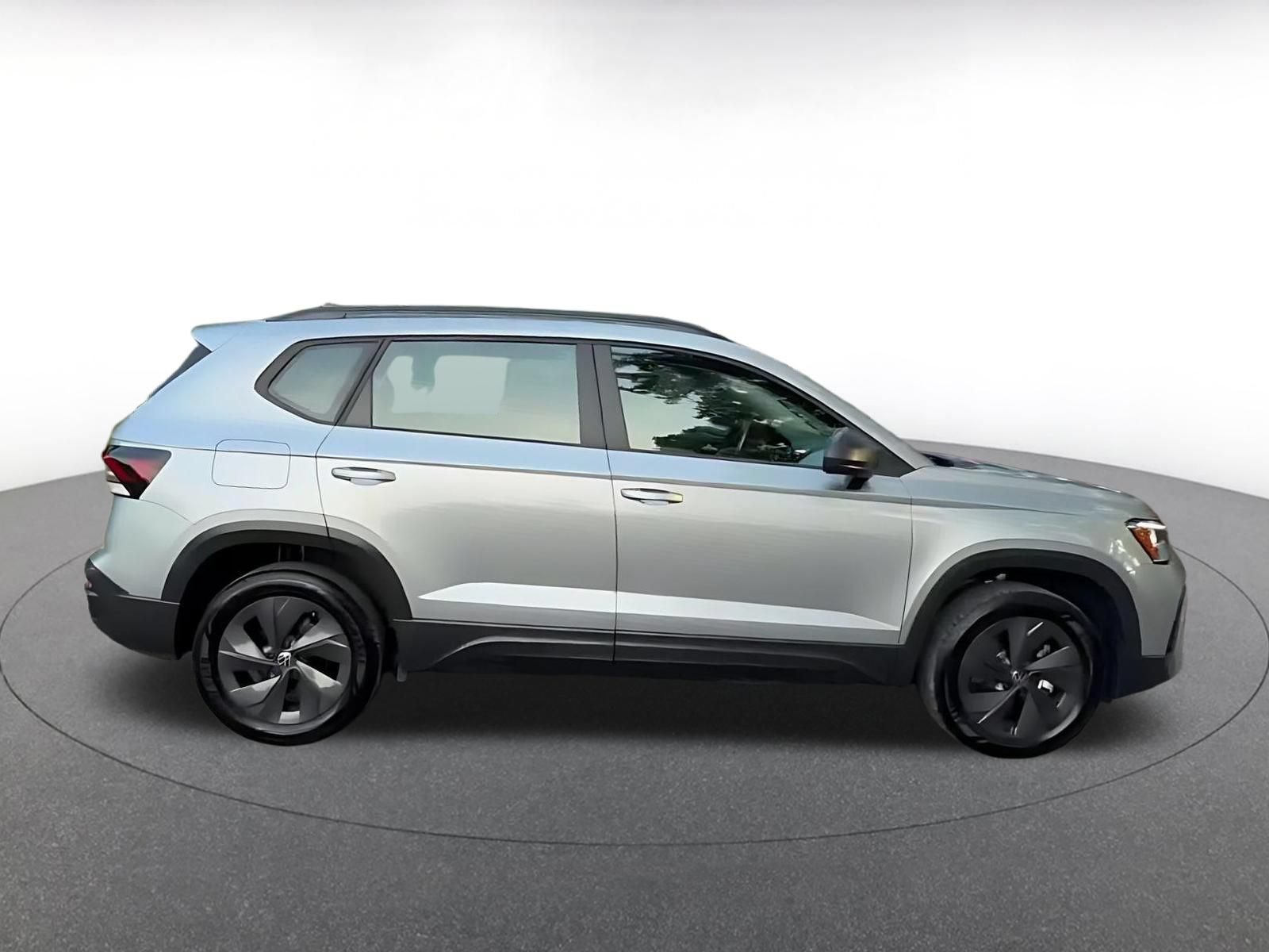Thumbnail: 2026 Volkswagen Taos - 14