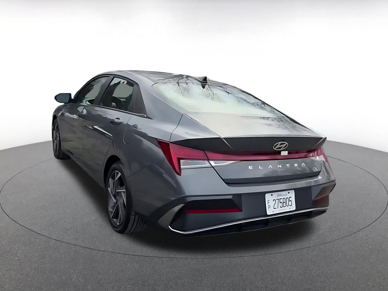 Thumbnail: 2025 Hyundai Elantra - 11