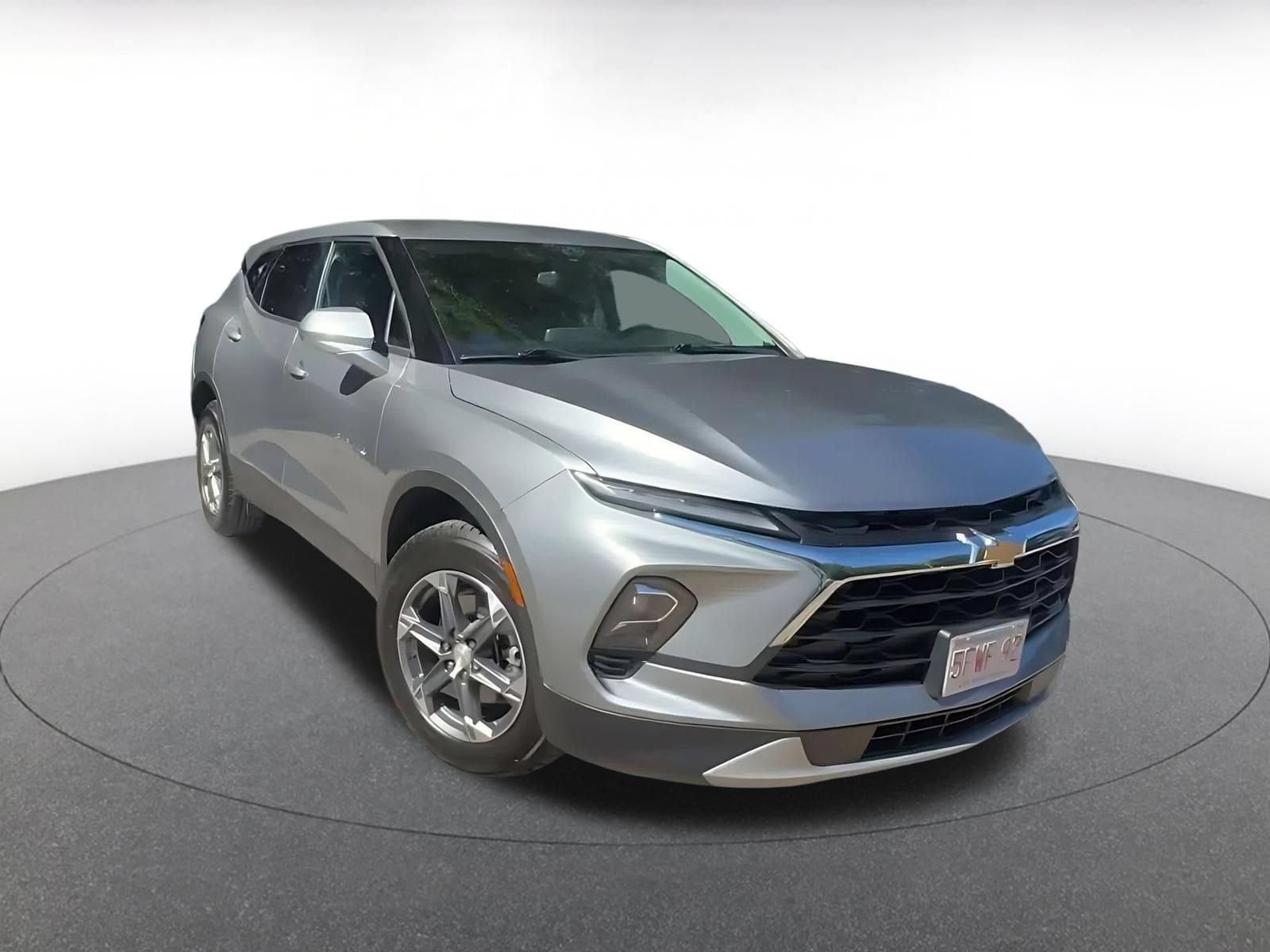Thumbnail: 2025 Chevrolet Blazer - 3
