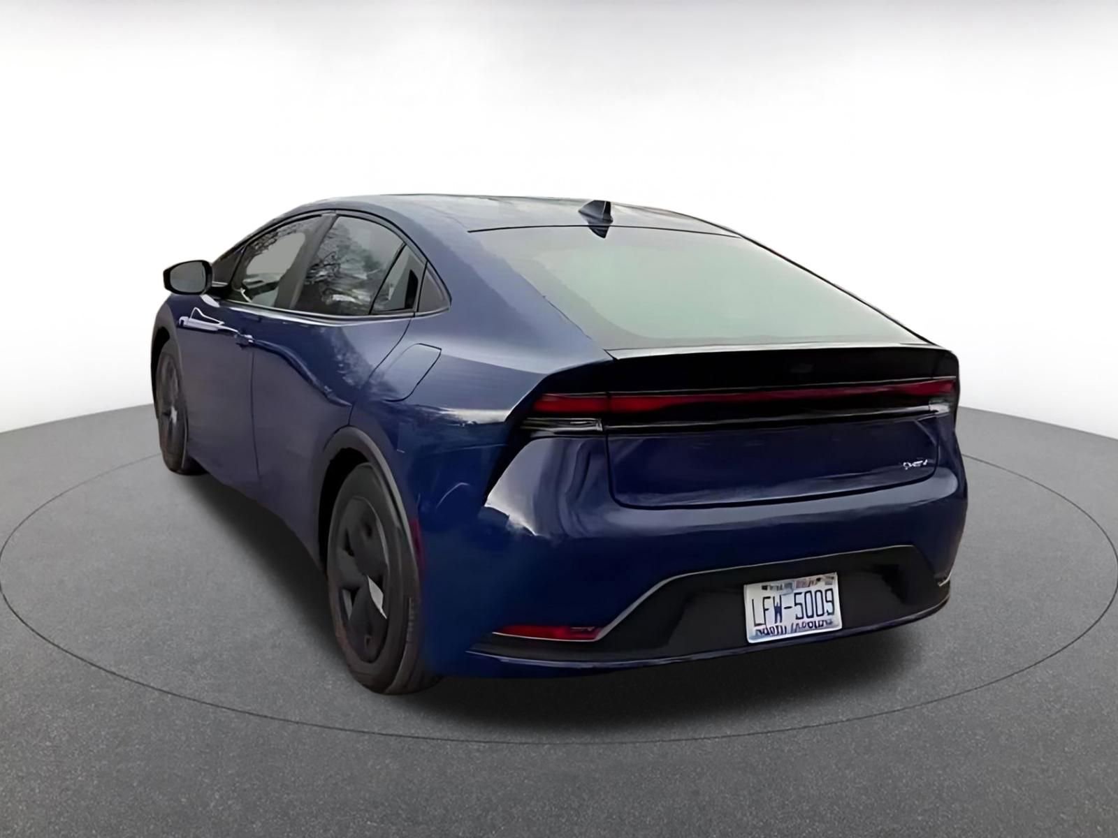 Thumbnail: 2025 Toyota Prius - 11