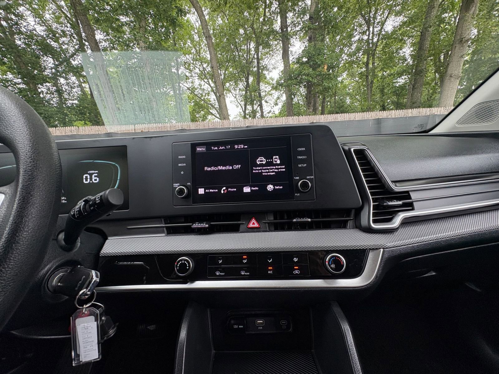 Thumbnail: 2024 Kia Sportage - 18