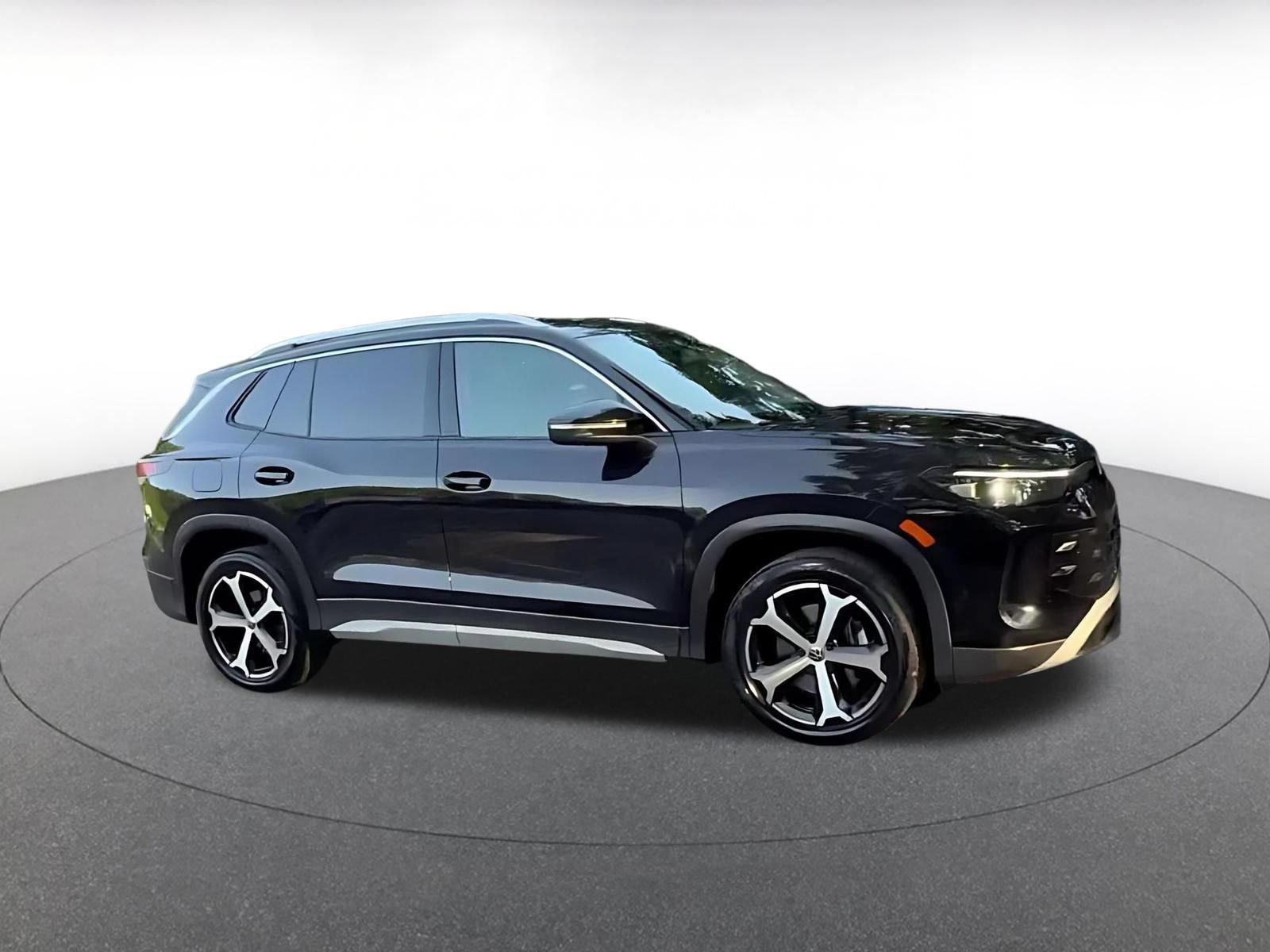 Thumbnail: 2026 Volkswagen Tiguan - 2