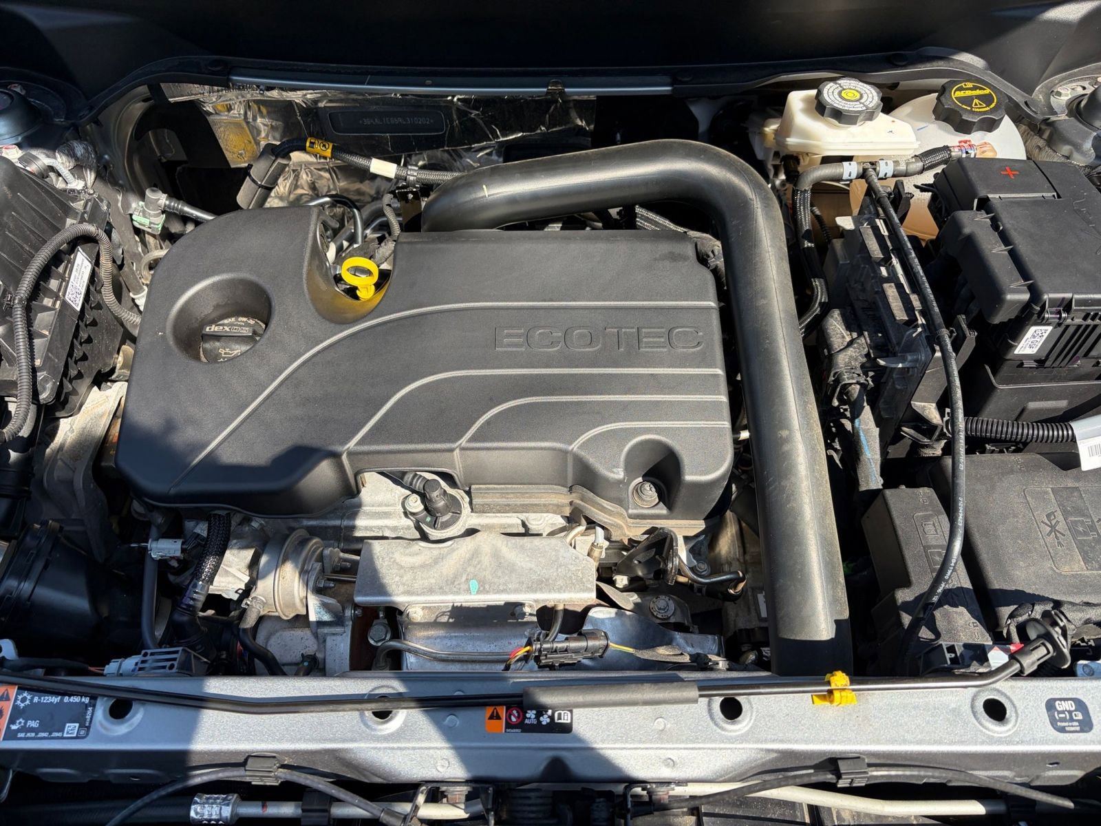 Thumbnail: 2024 GMC Terrain - 31