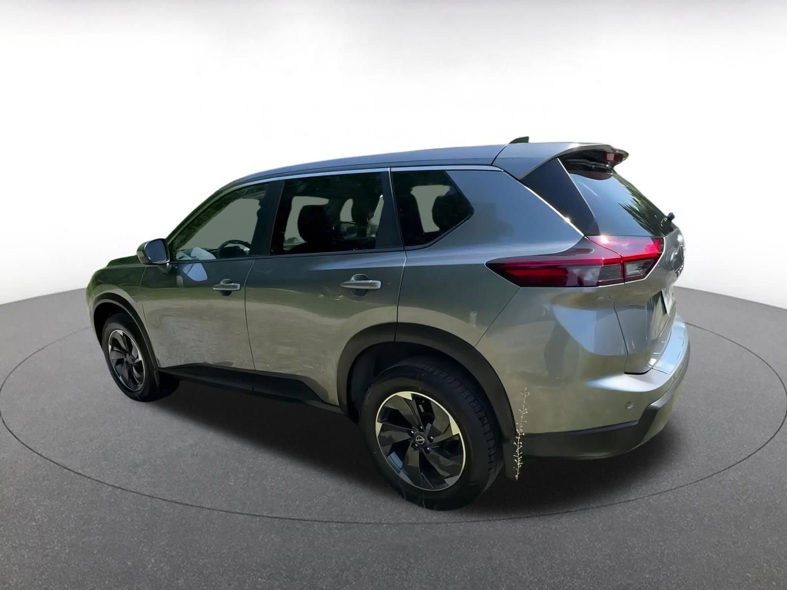 Thumbnail: 2024 Nissan Rogue - 10