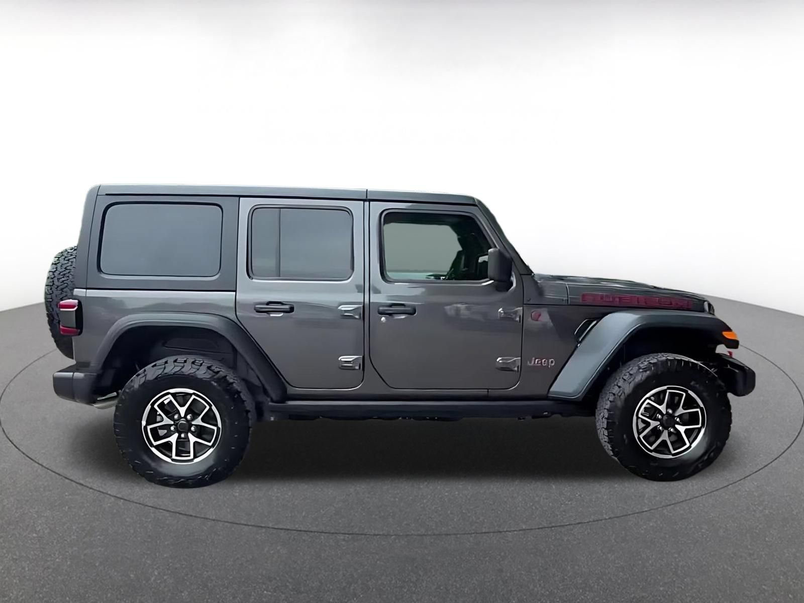 Thumbnail: 2025 Jeep Wrangler - 14