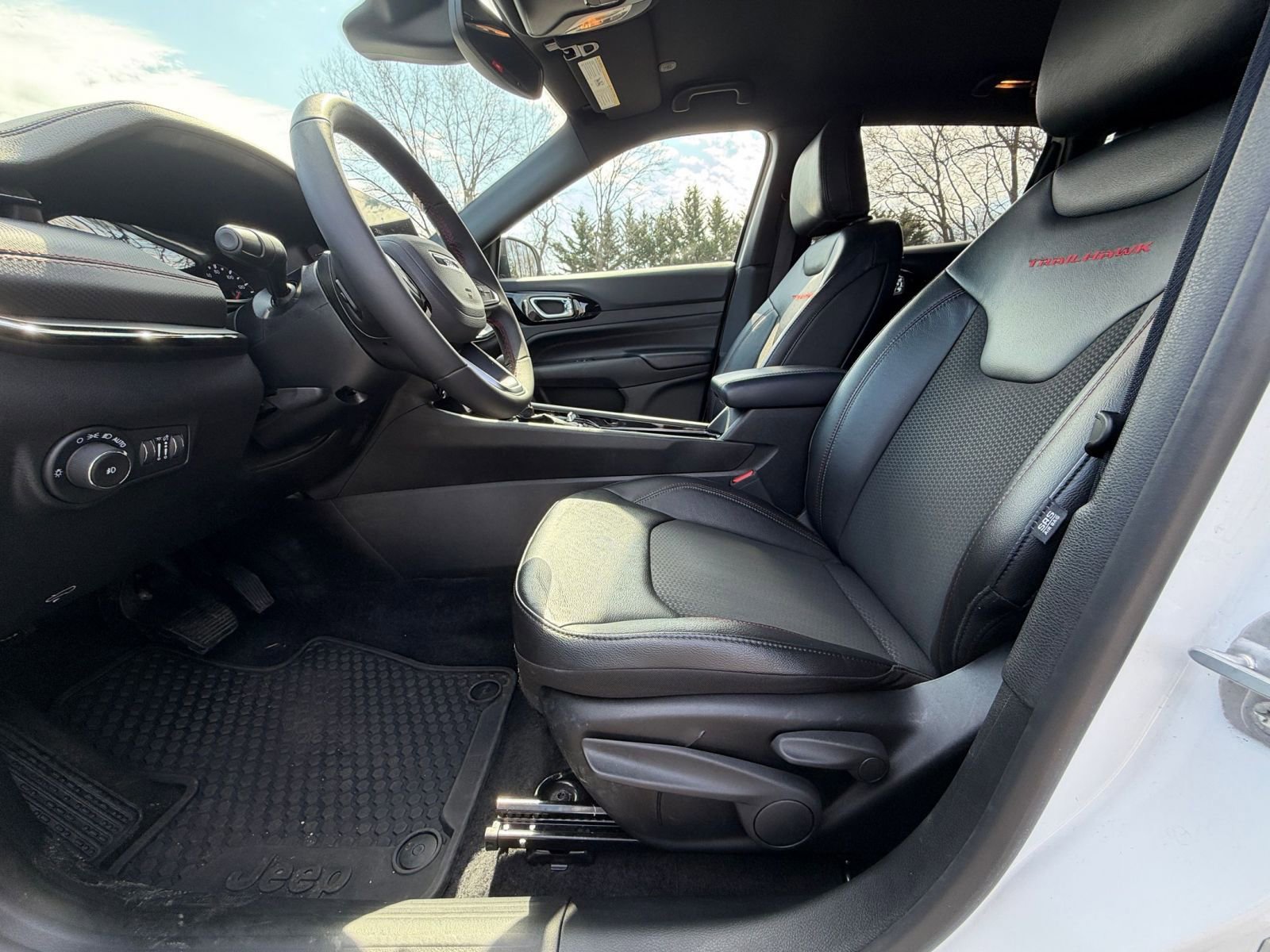 Thumbnail: 2025 Jeep Compass - 25