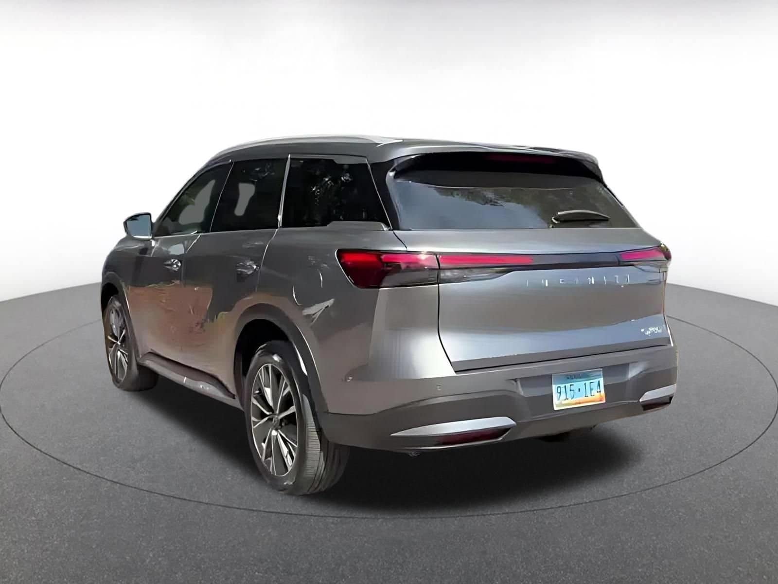 Thumbnail: 2026 INFINITI QX60 - 11