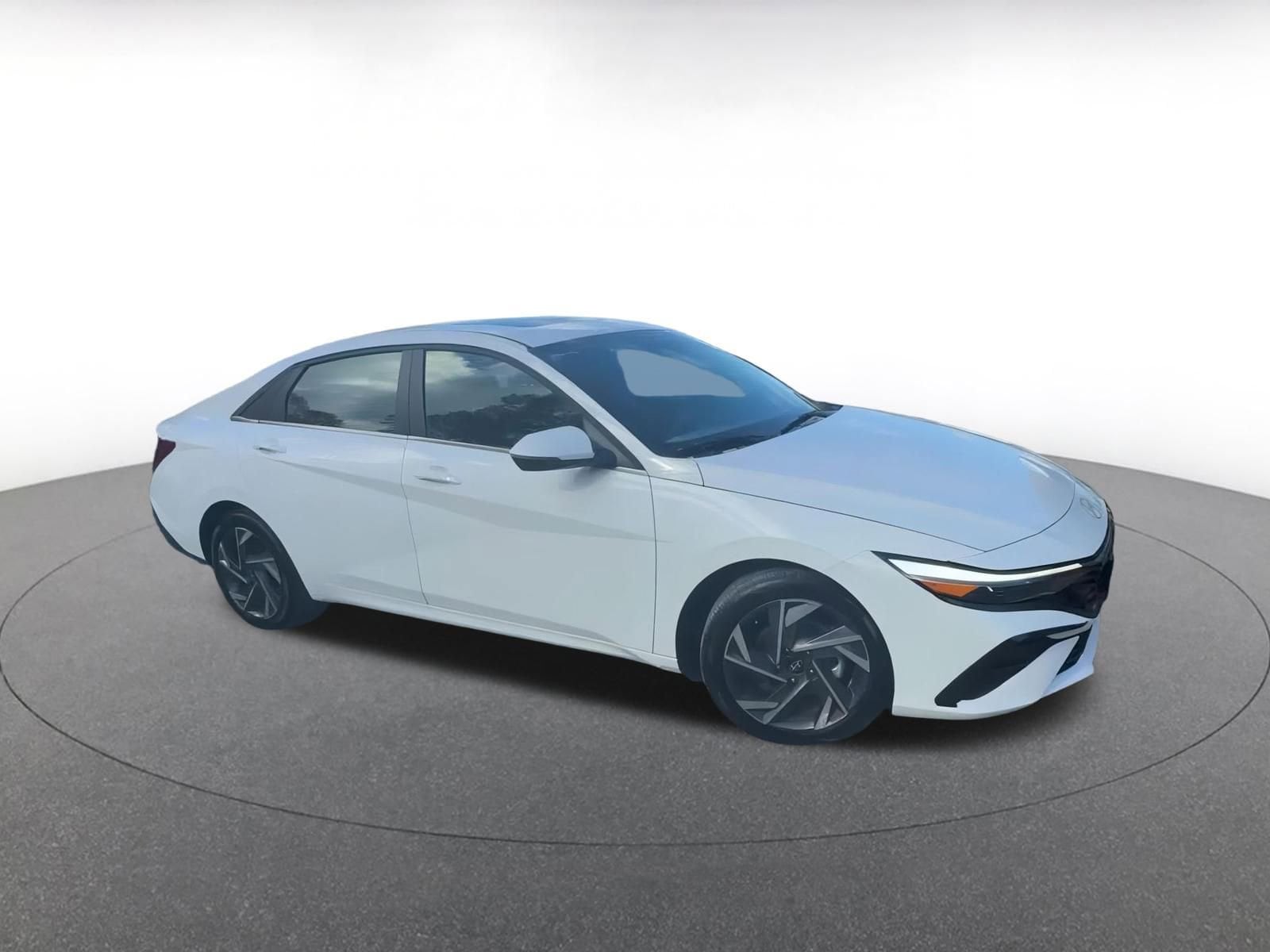 Thumbnail: 2025 Hyundai Elantra - 2