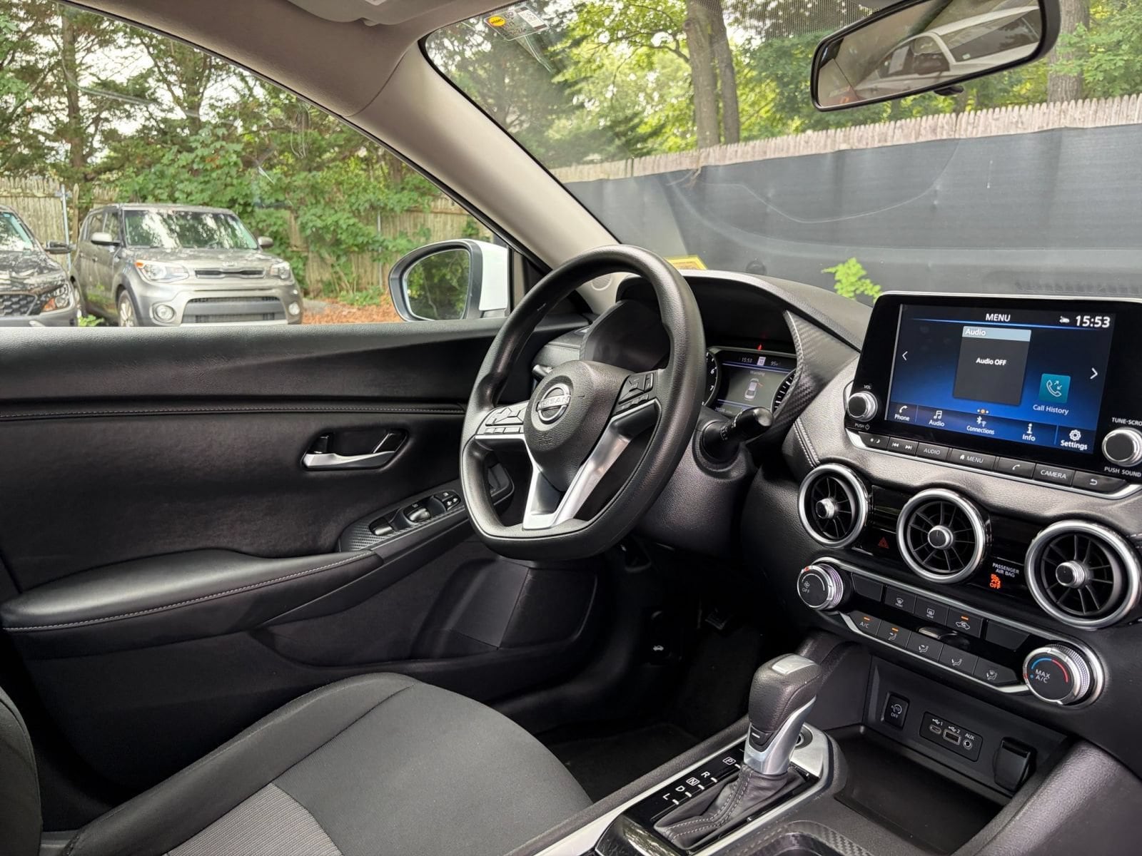 Thumbnail: 2025 Nissan Sentra - 32