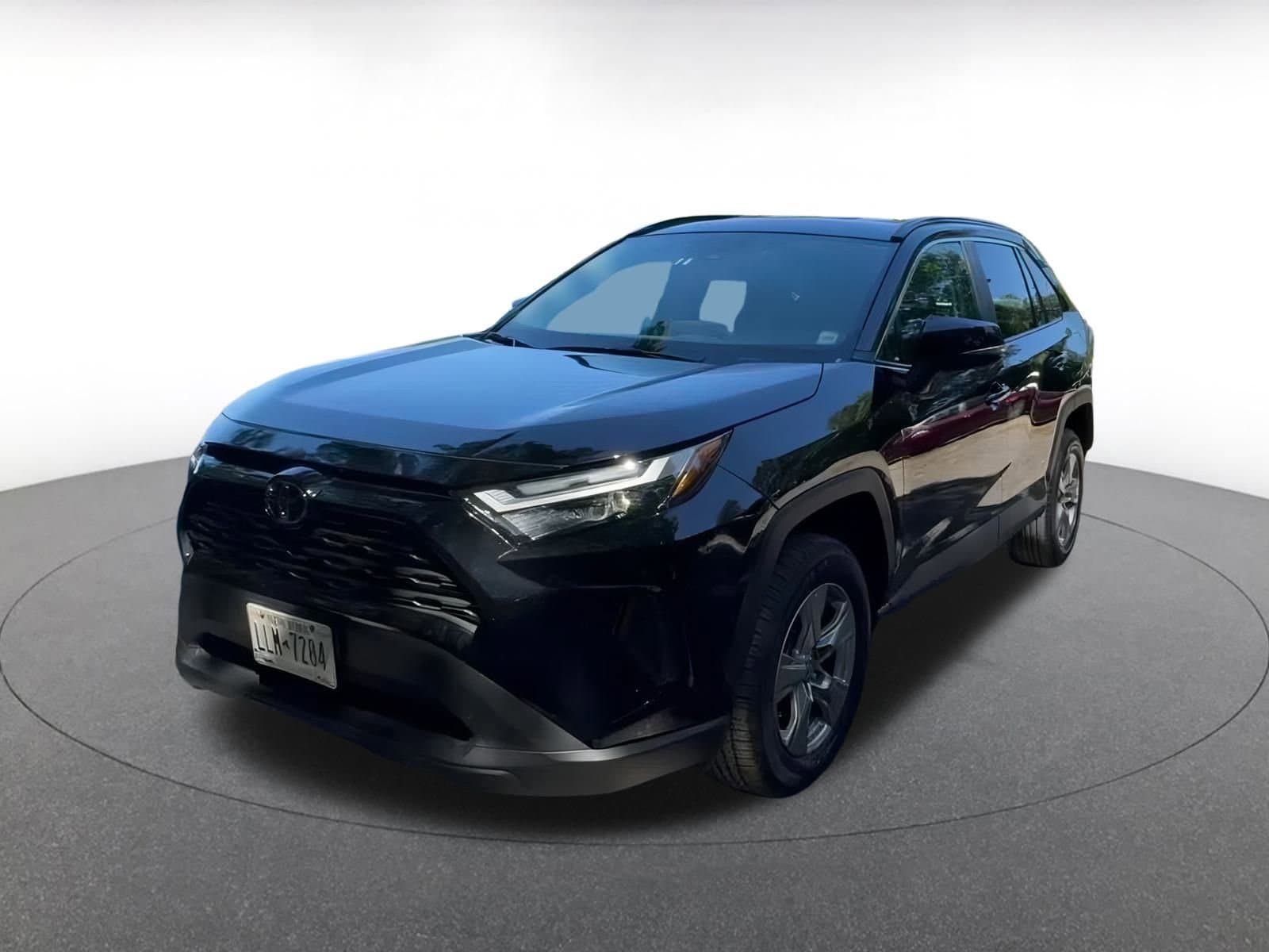 Thumbnail: 2024 Toyota RAV4 - 7