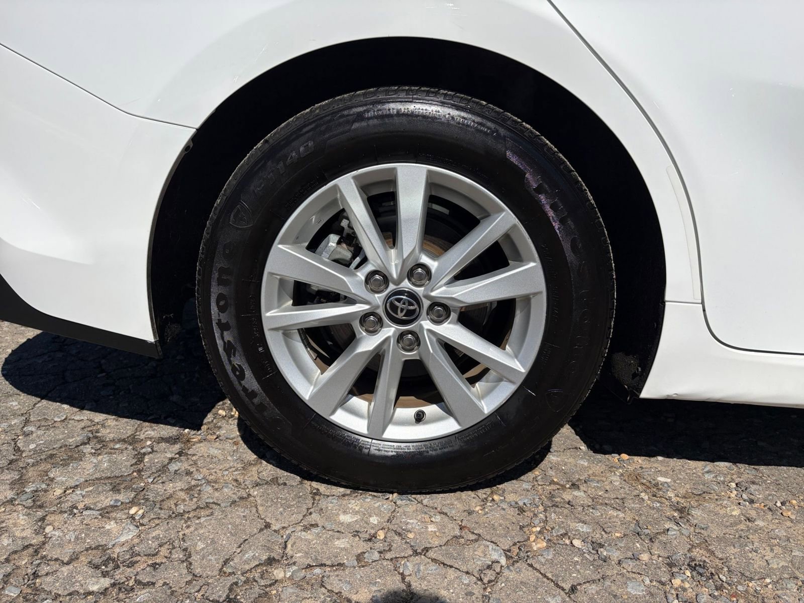 Thumbnail: 2025 Toyota Camry - 28