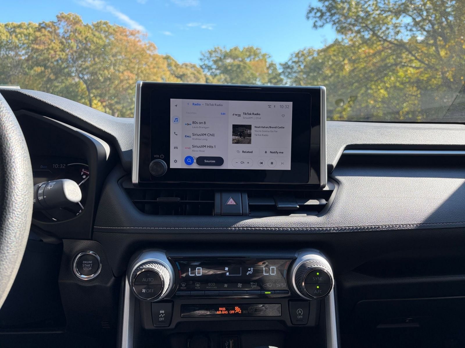 Thumbnail: 2025 Toyota RAV4 - 18