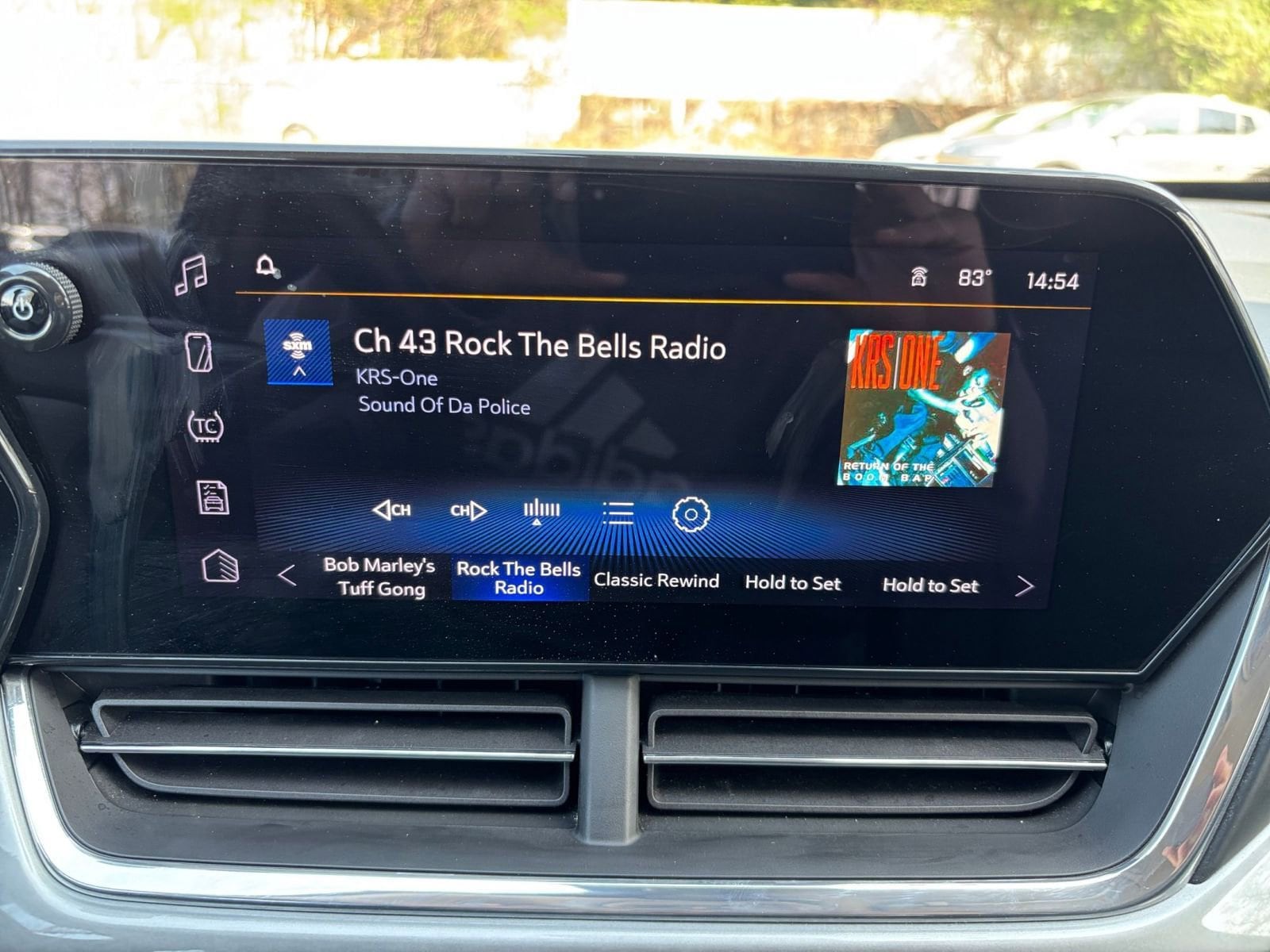 Thumbnail: 2025 Chevrolet Trax - 20