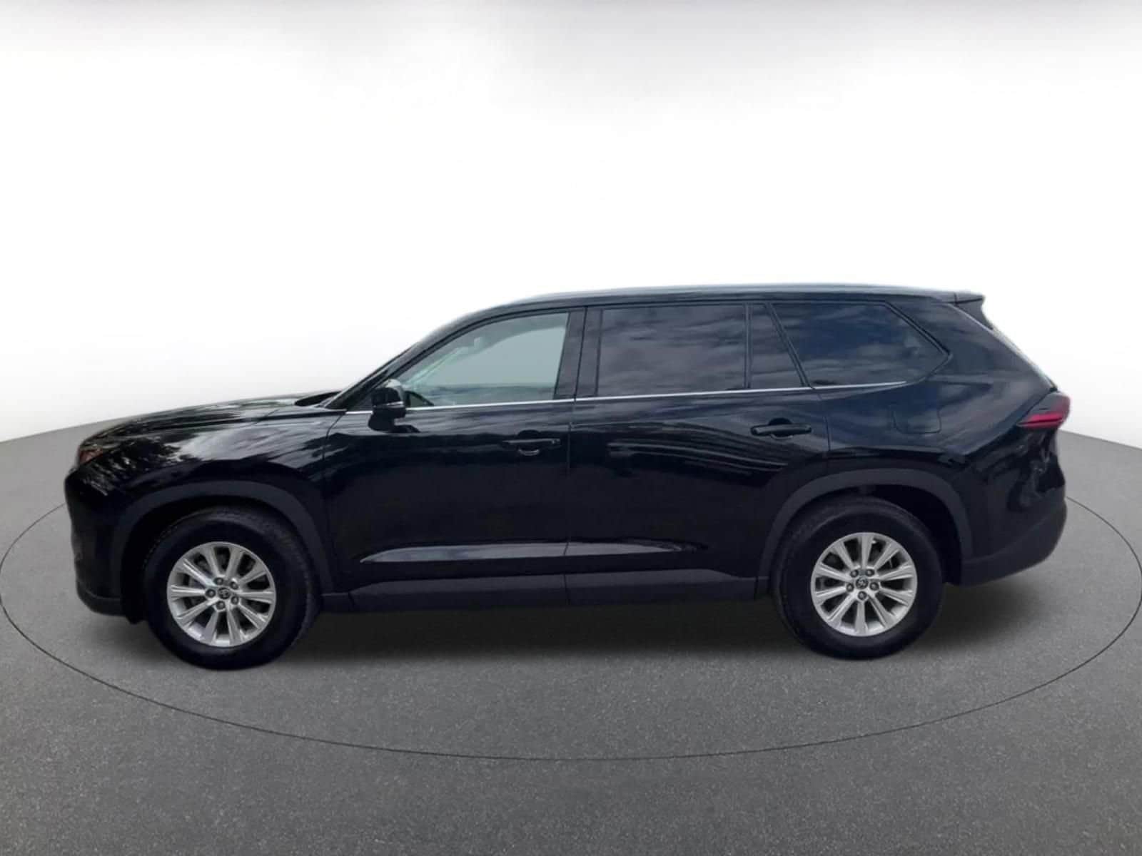 Thumbnail: 2025 Toyota Grand Highlander - 9