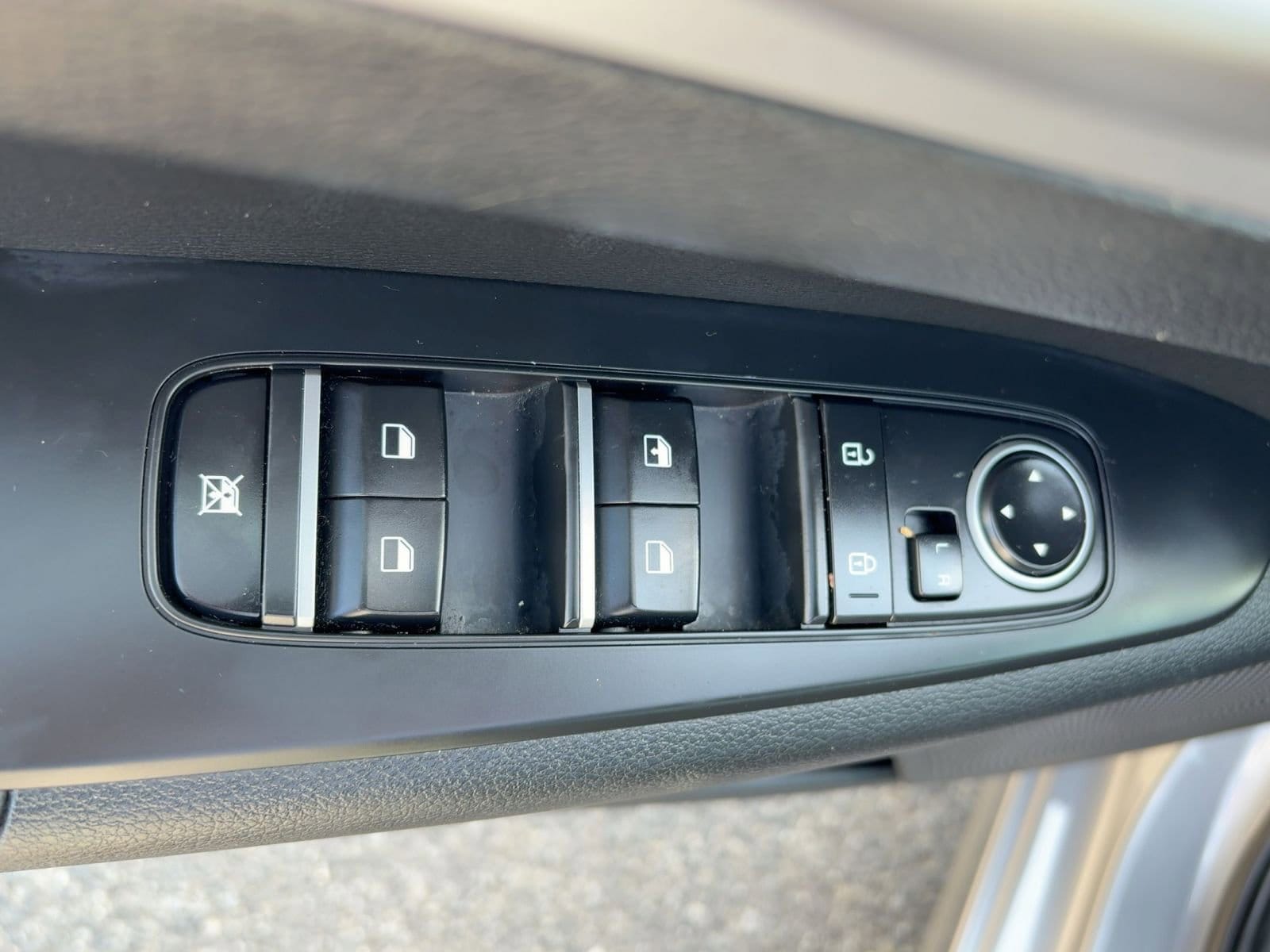 Thumbnail: 2024 Kia Forte - 14