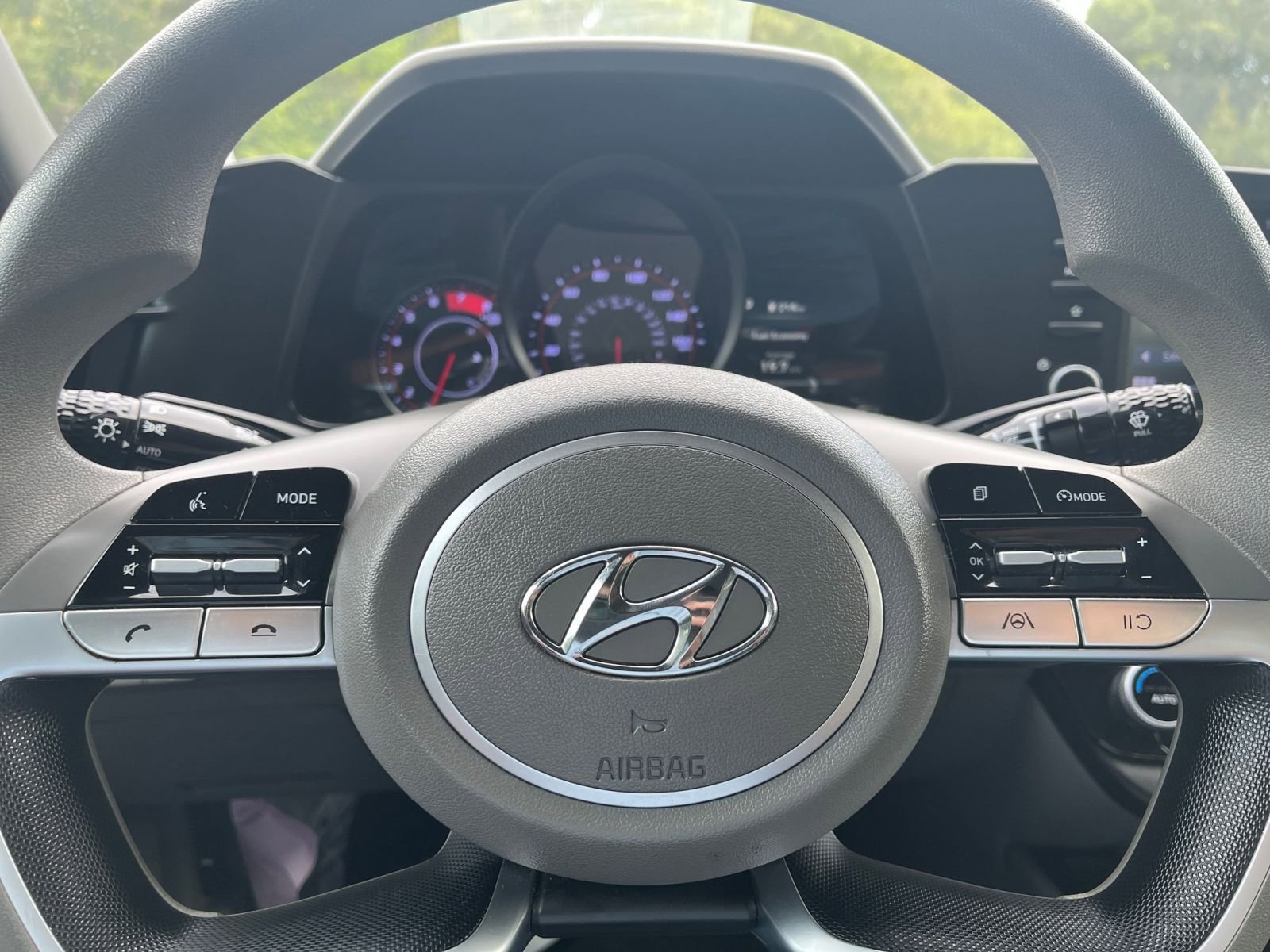 Thumbnail: 2023 Hyundai Elantra - 30