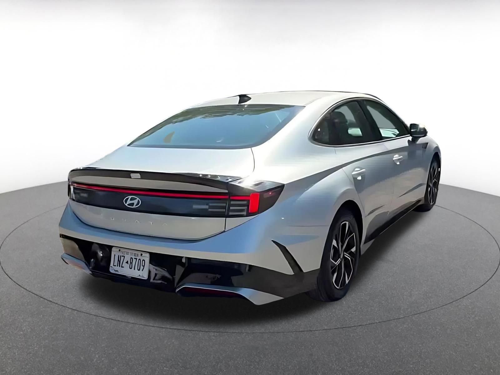 Thumbnail: 2025 Hyundai Sonata - 15