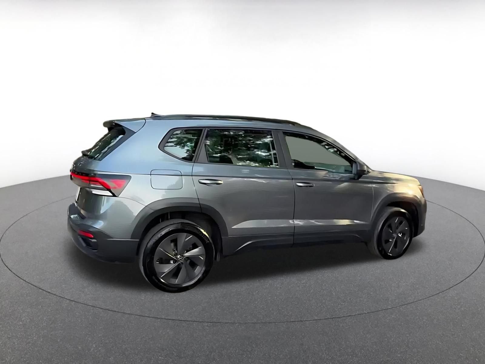 Thumbnail: 2026 Volkswagen Taos - 14