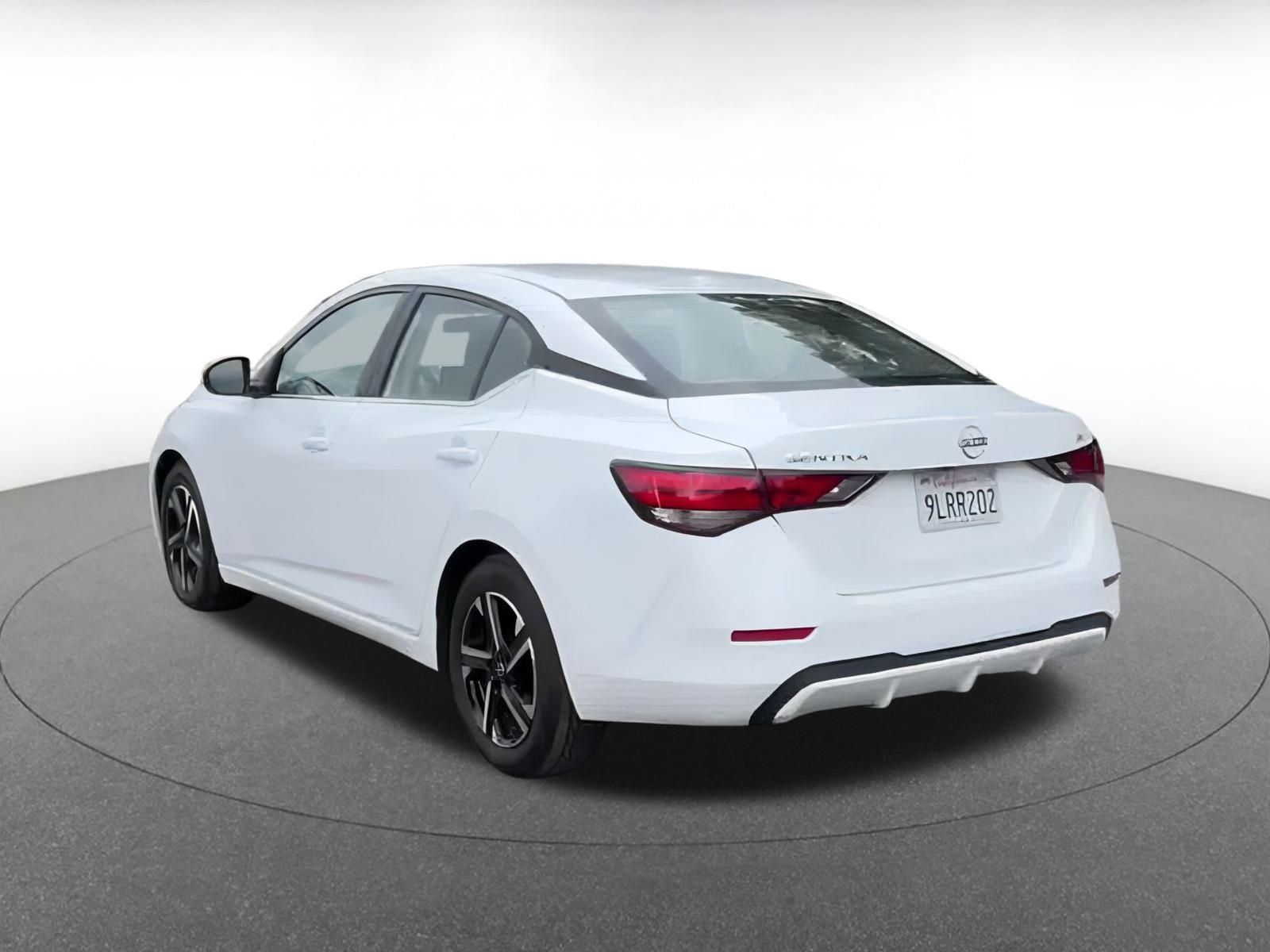 Thumbnail: 2024 Nissan Sentra - 11