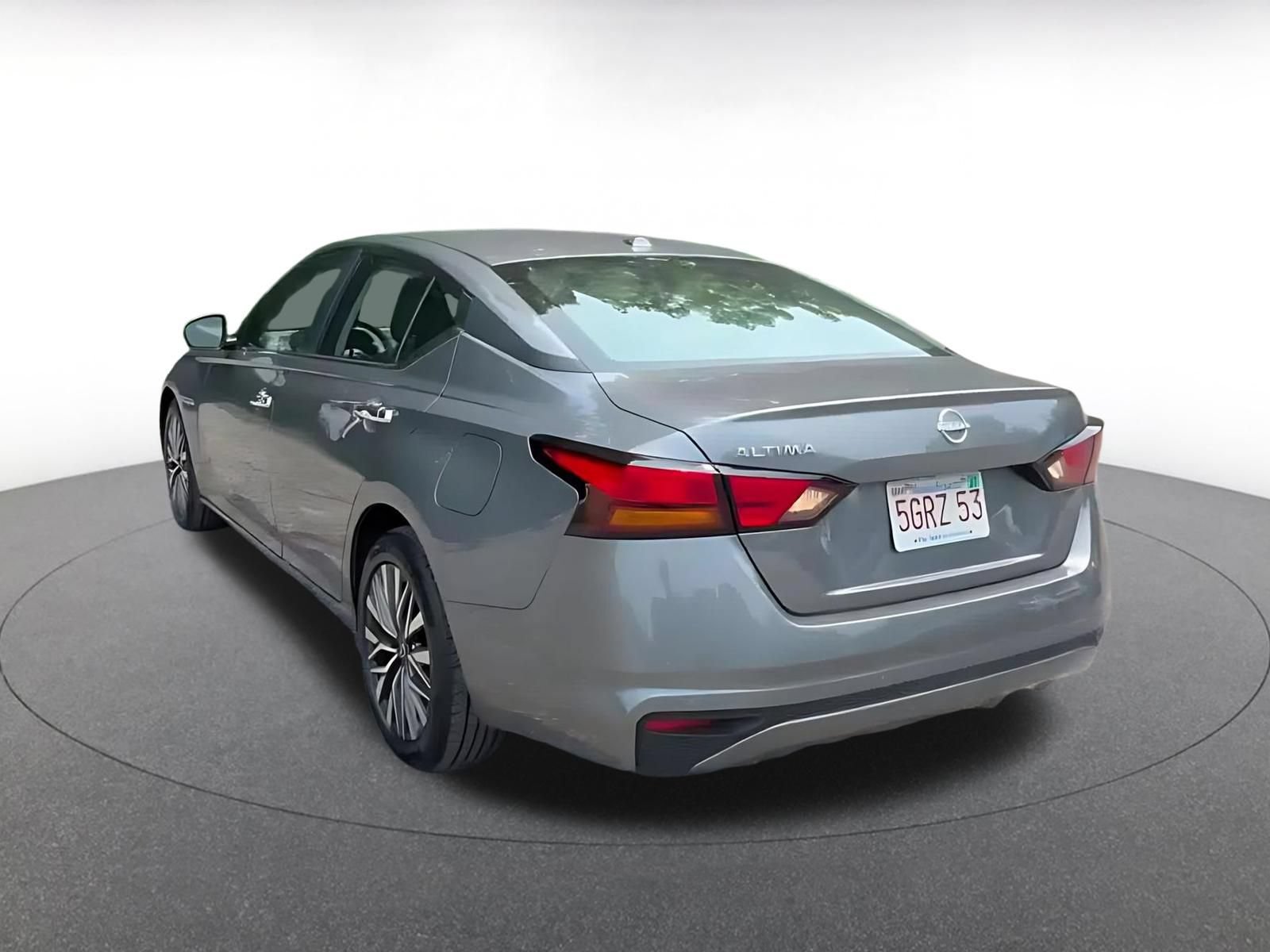 Thumbnail: 2025 Nissan Altima - 11