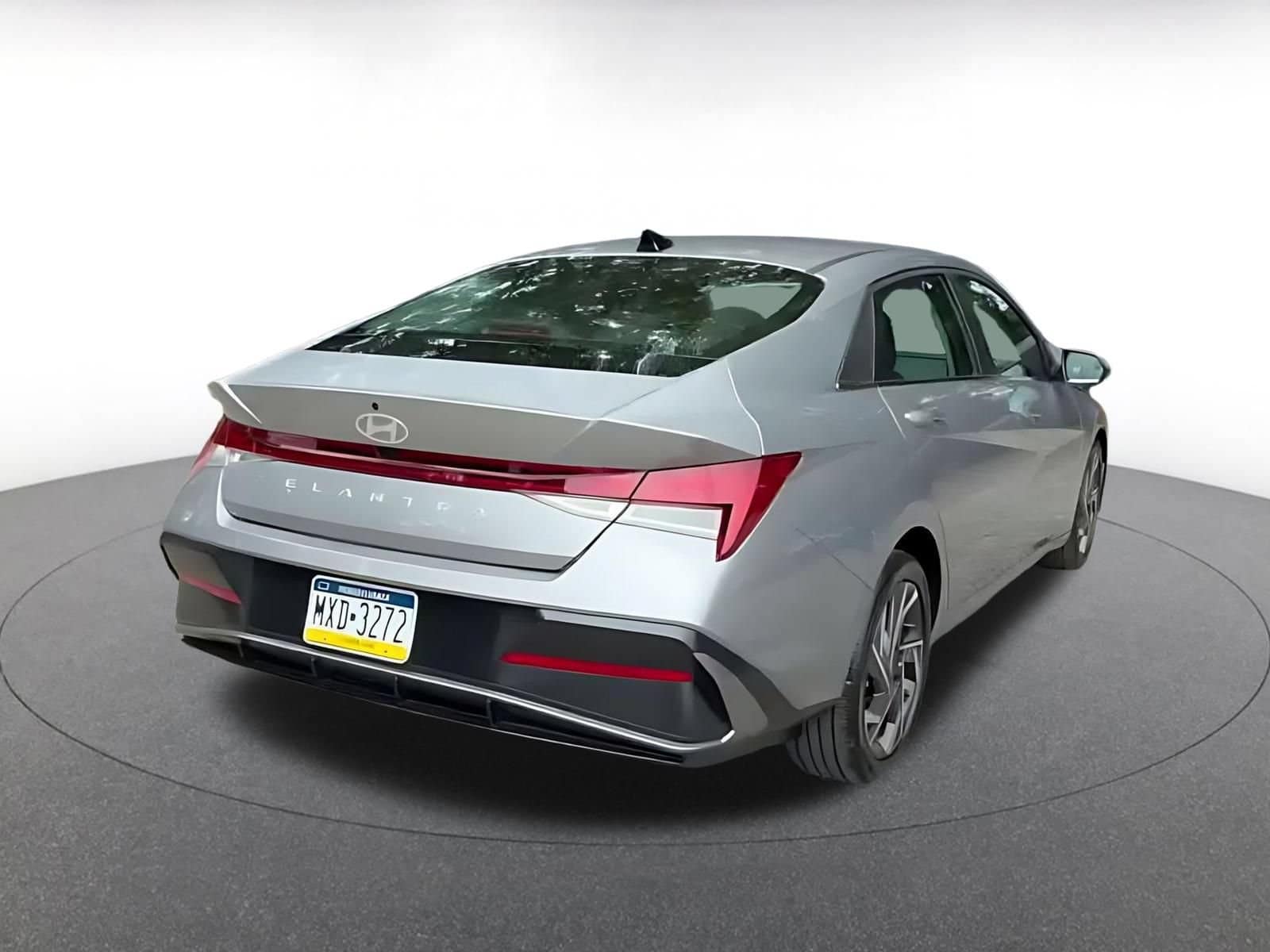 Thumbnail: 2025 Hyundai Elantra - 14