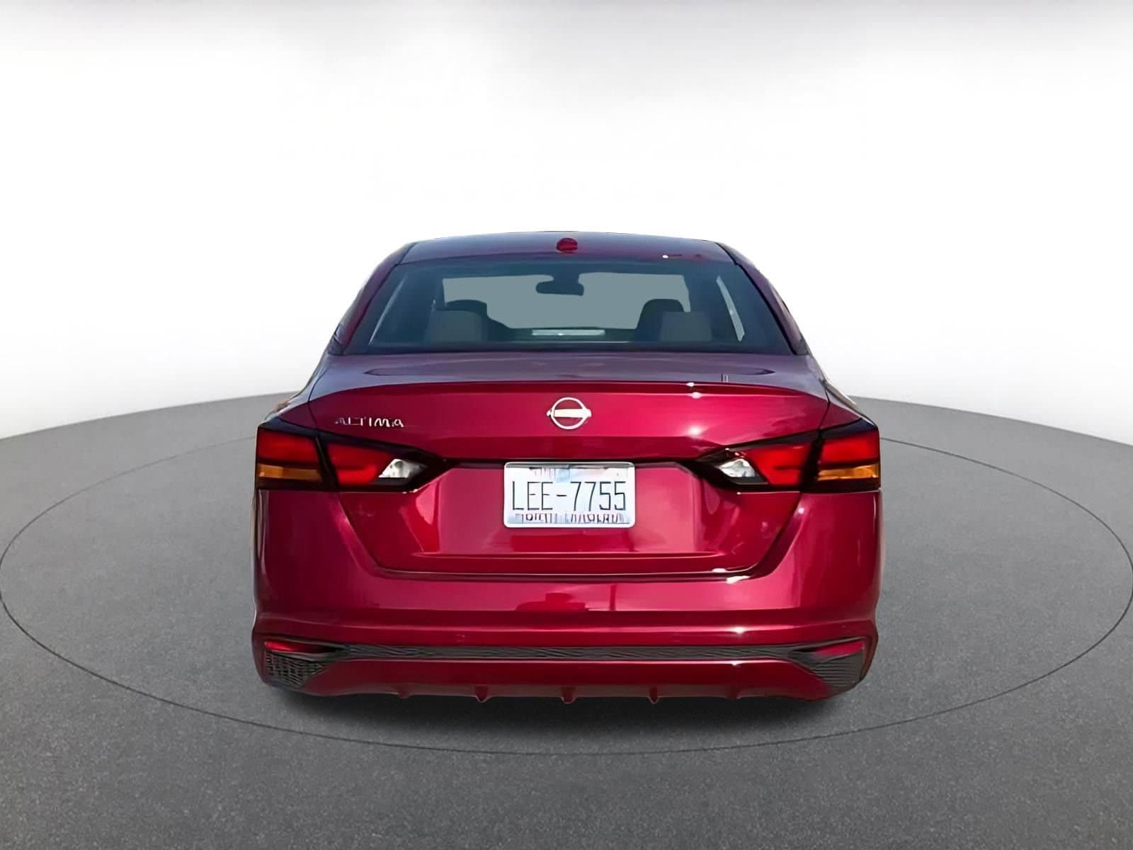 Thumbnail: 2025 Nissan Altima - 12