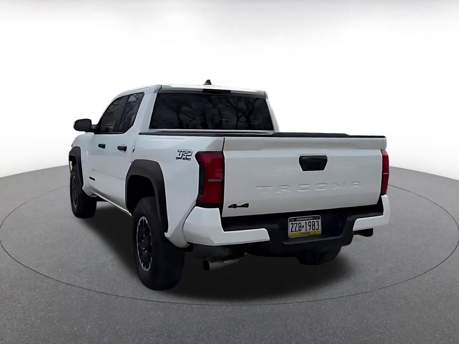 Thumbnail: 2025 Toyota Tacoma - 11