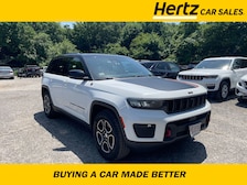 2022 Jeep Grand Cherokee Trailhawk -
                Smithtown, NY