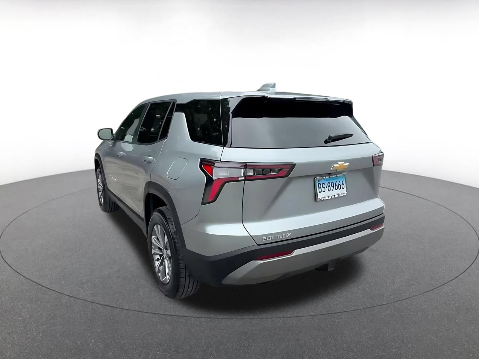 Thumbnail: 2025 Chevrolet Equinox - 10