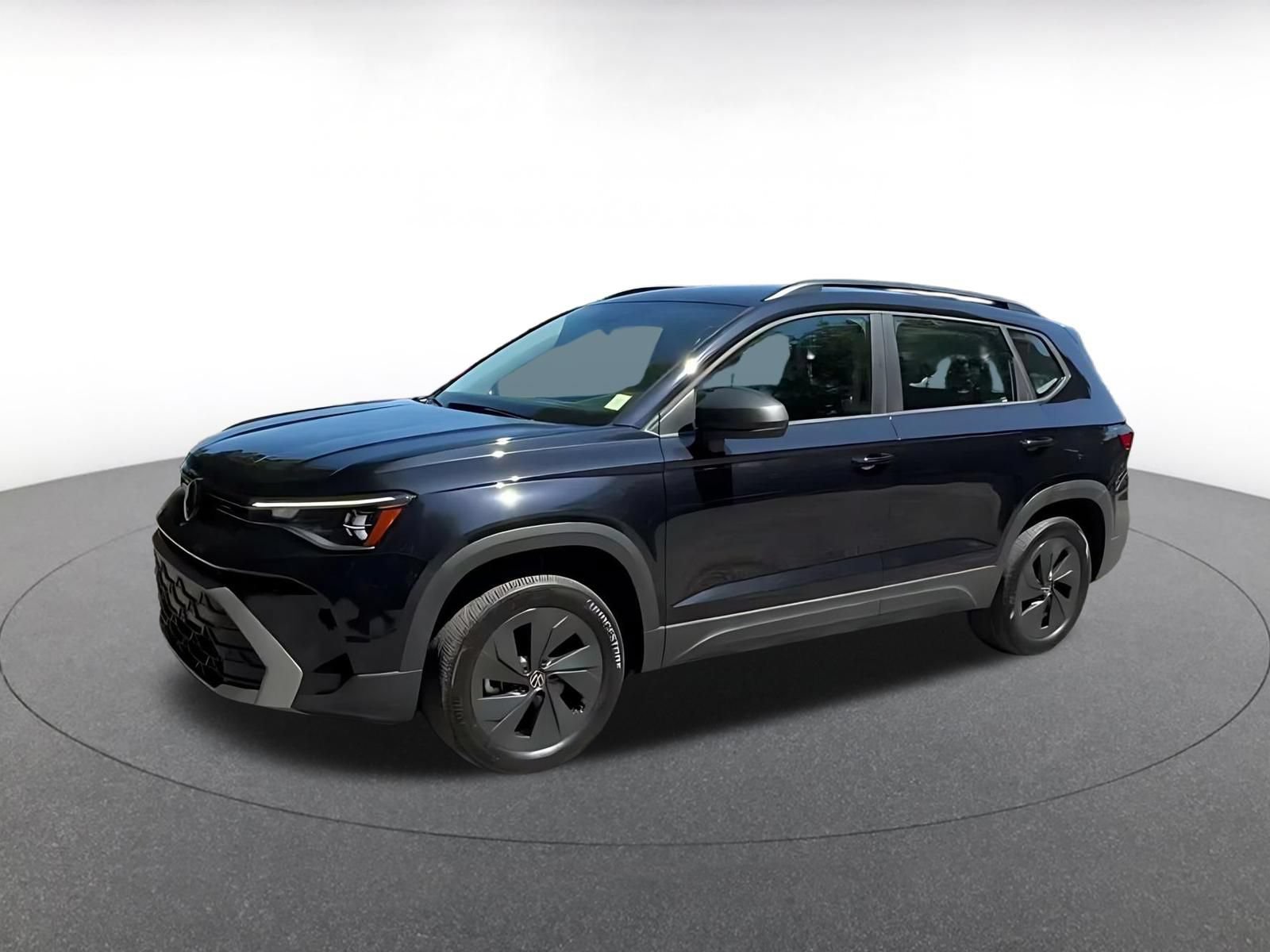 Thumbnail: 2026 Volkswagen Taos - 6