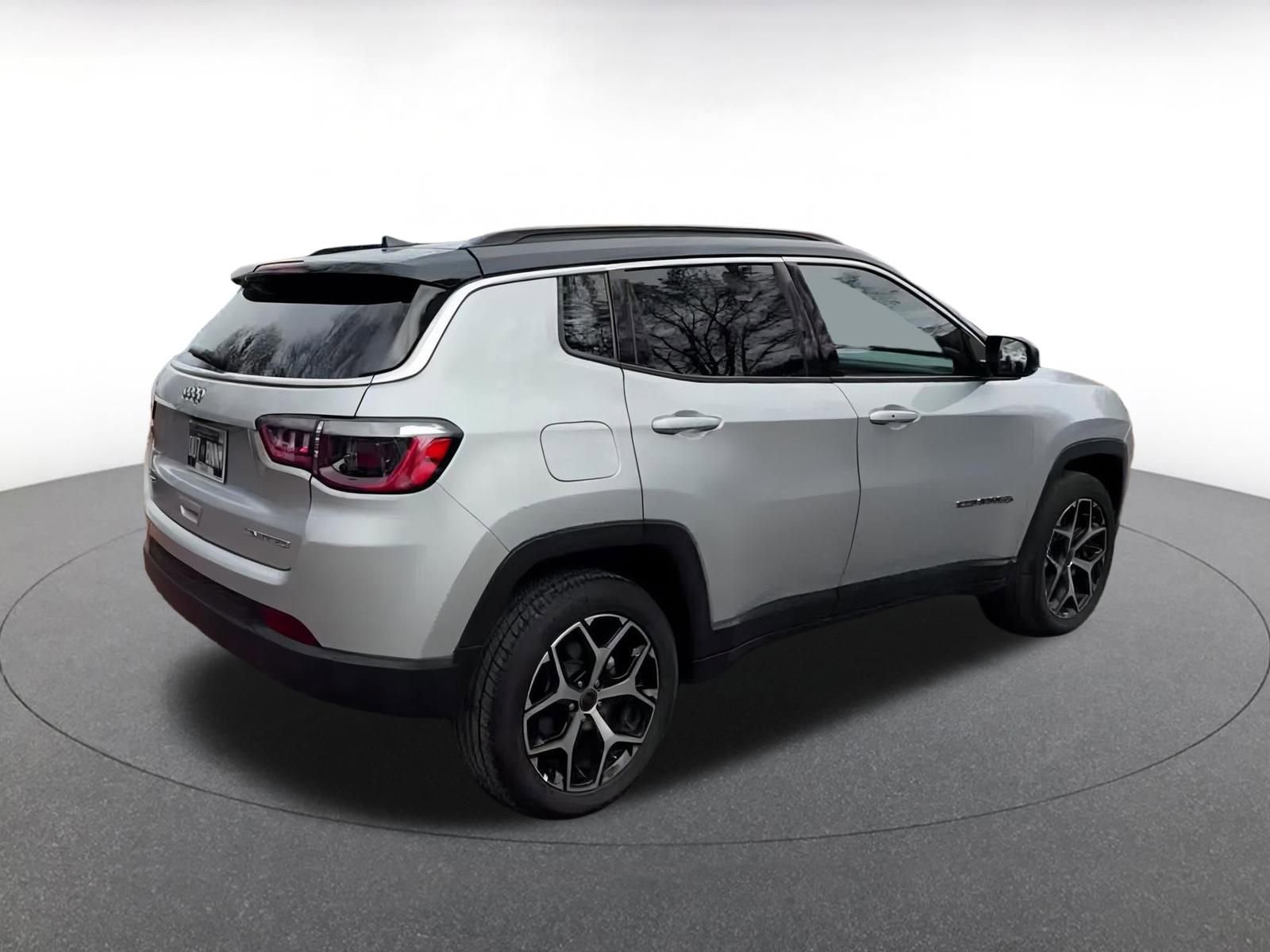 Thumbnail: 2025 Jeep Compass - 12