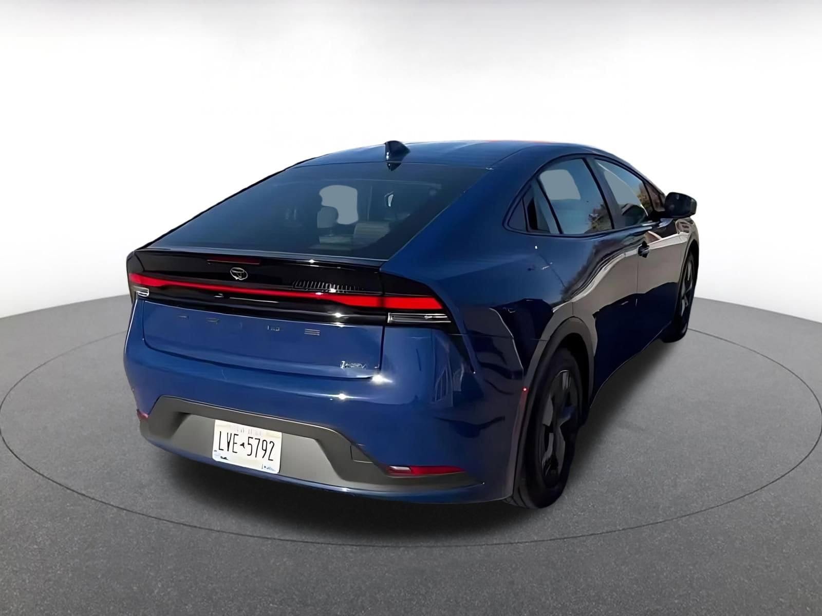 Thumbnail: 2025 Toyota Prius - 14