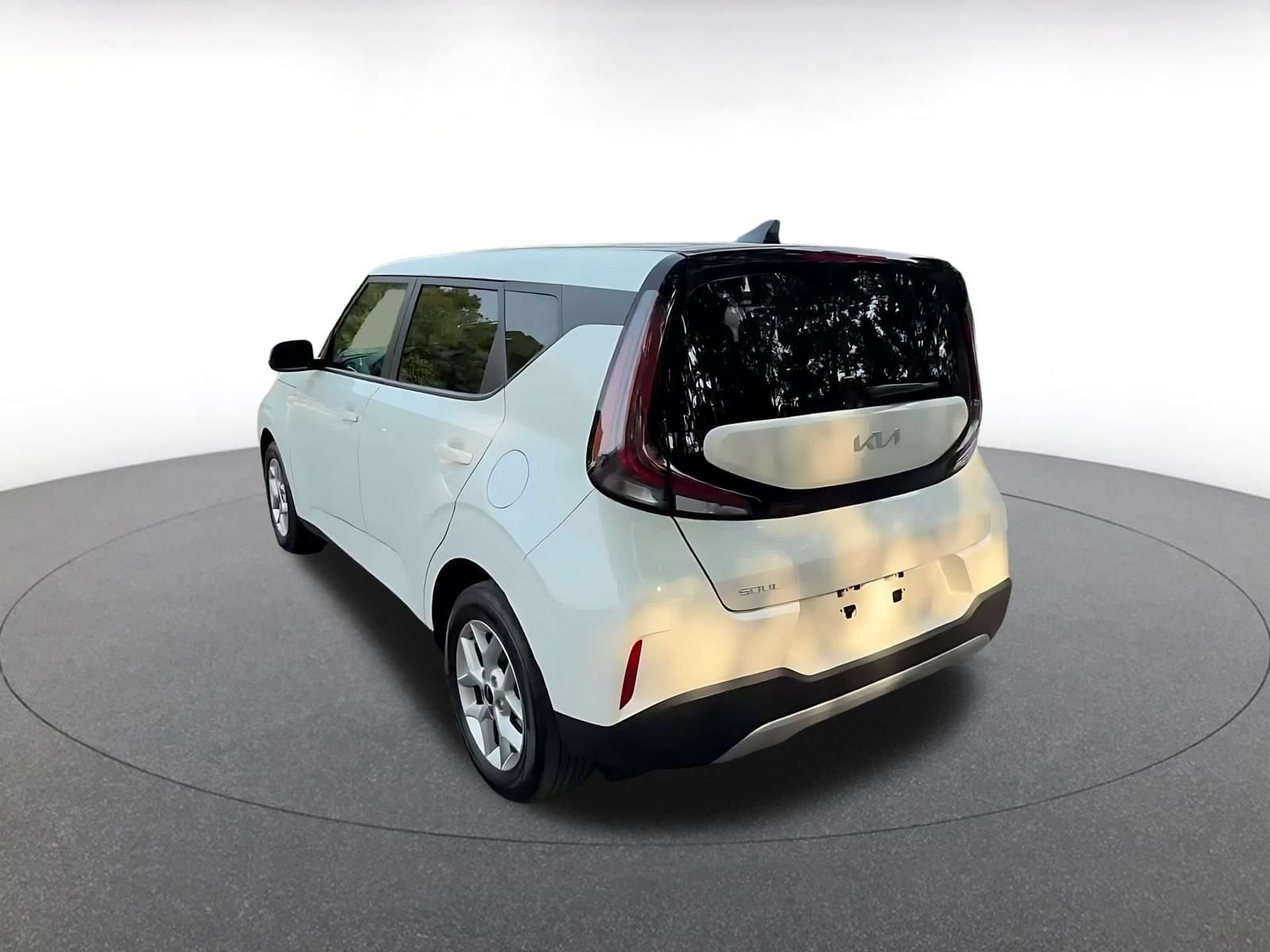Thumbnail: 2025 Kia Soul - 10