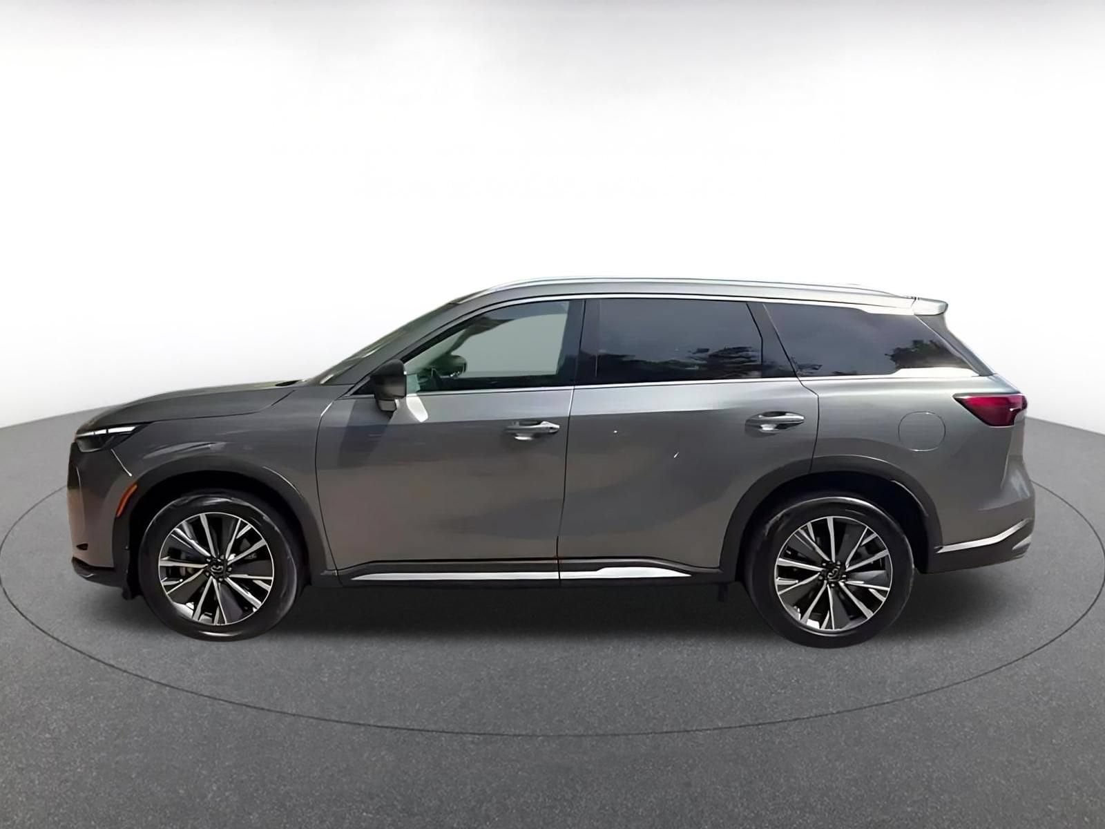Thumbnail: 2026 INFINITI QX60 - 9