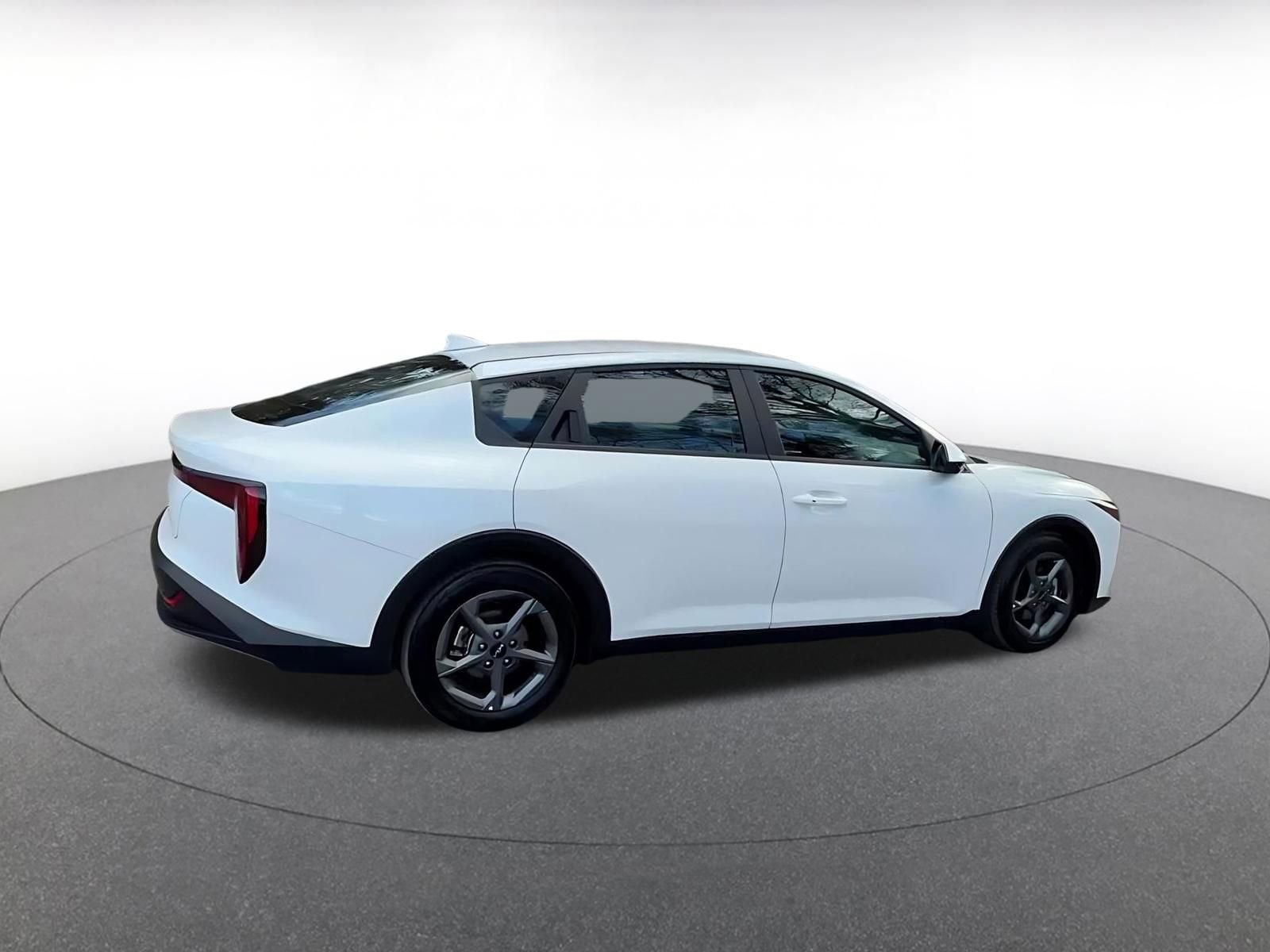 Thumbnail: 2025 Kia K4 - 11