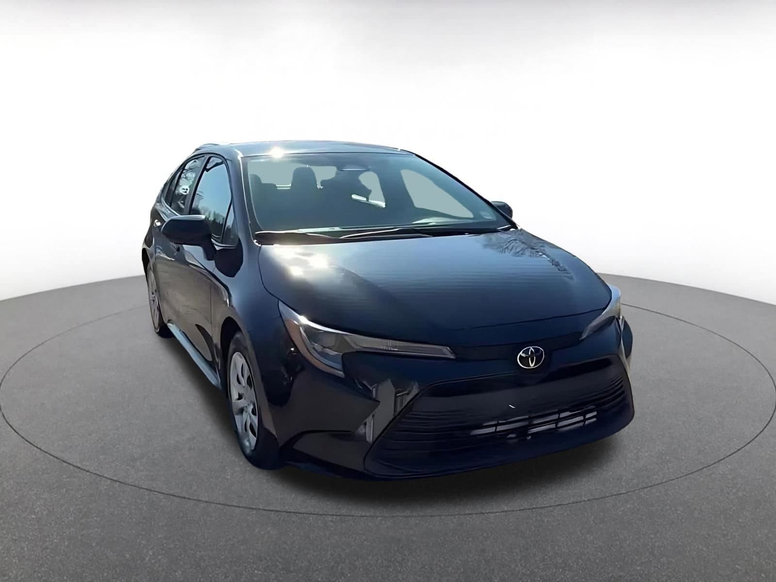 Thumbnail: 2025 Toyota Corolla - 3