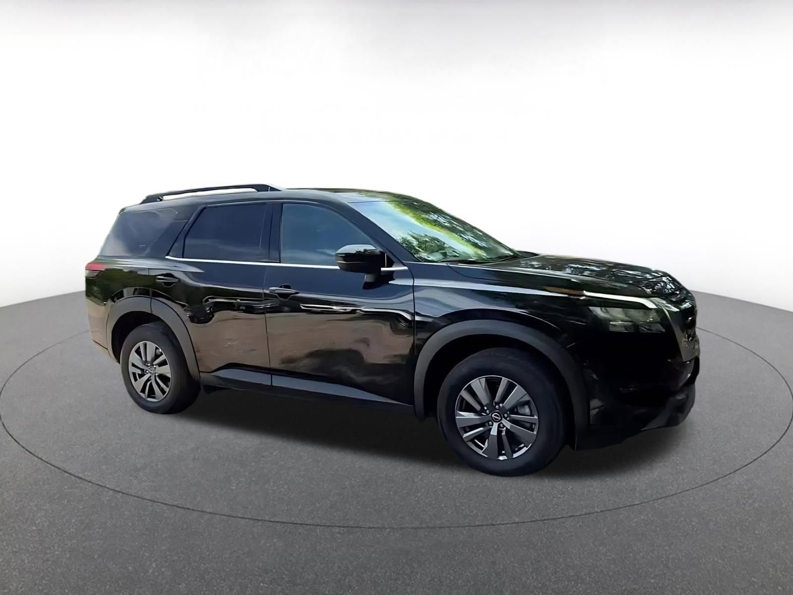 Thumbnail: 2025 Nissan Pathfinder - 2