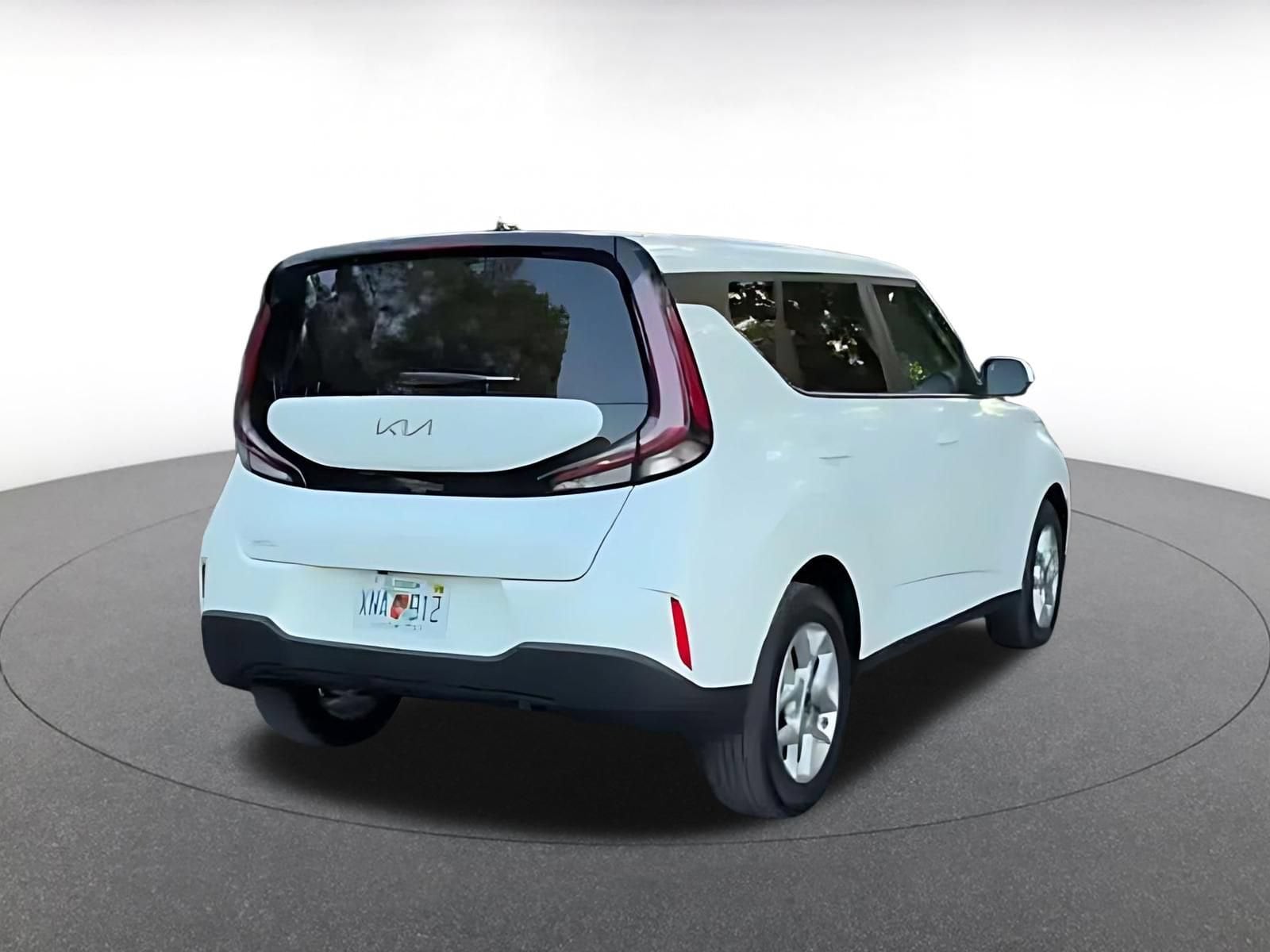 Thumbnail: 2025 Kia Soul - 11