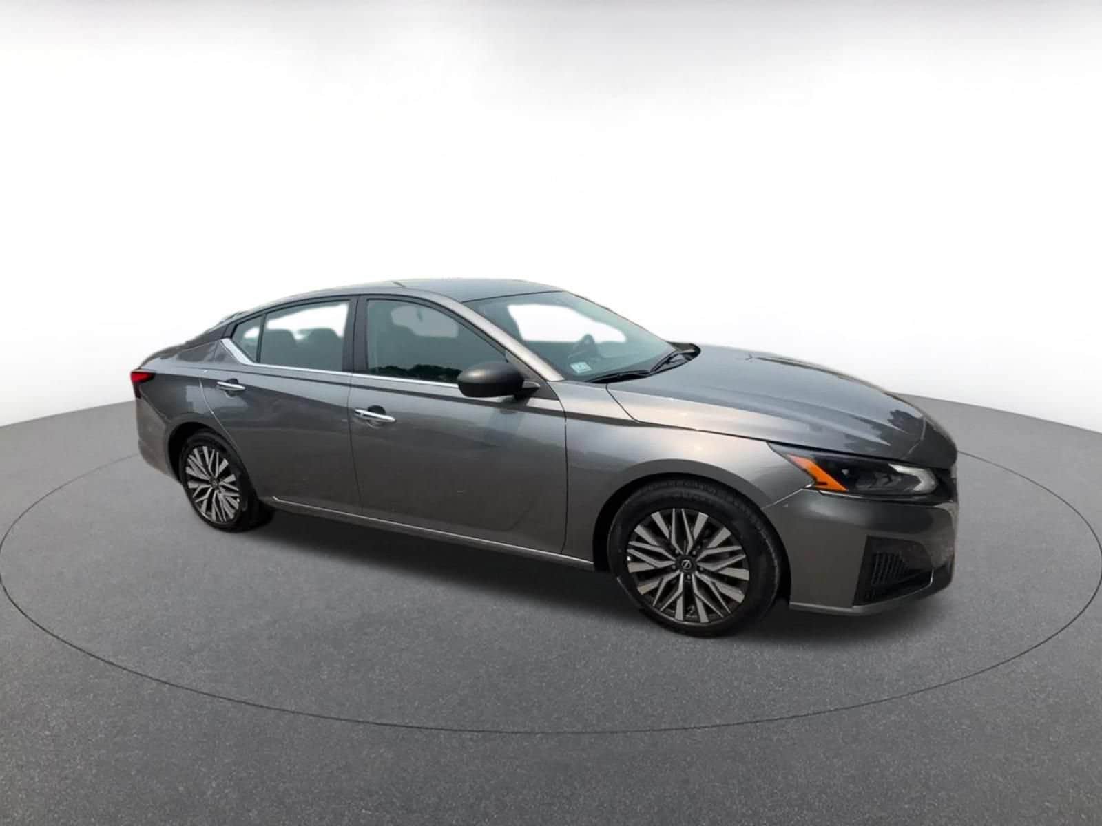 Thumbnail: 2025 Nissan Altima - 2