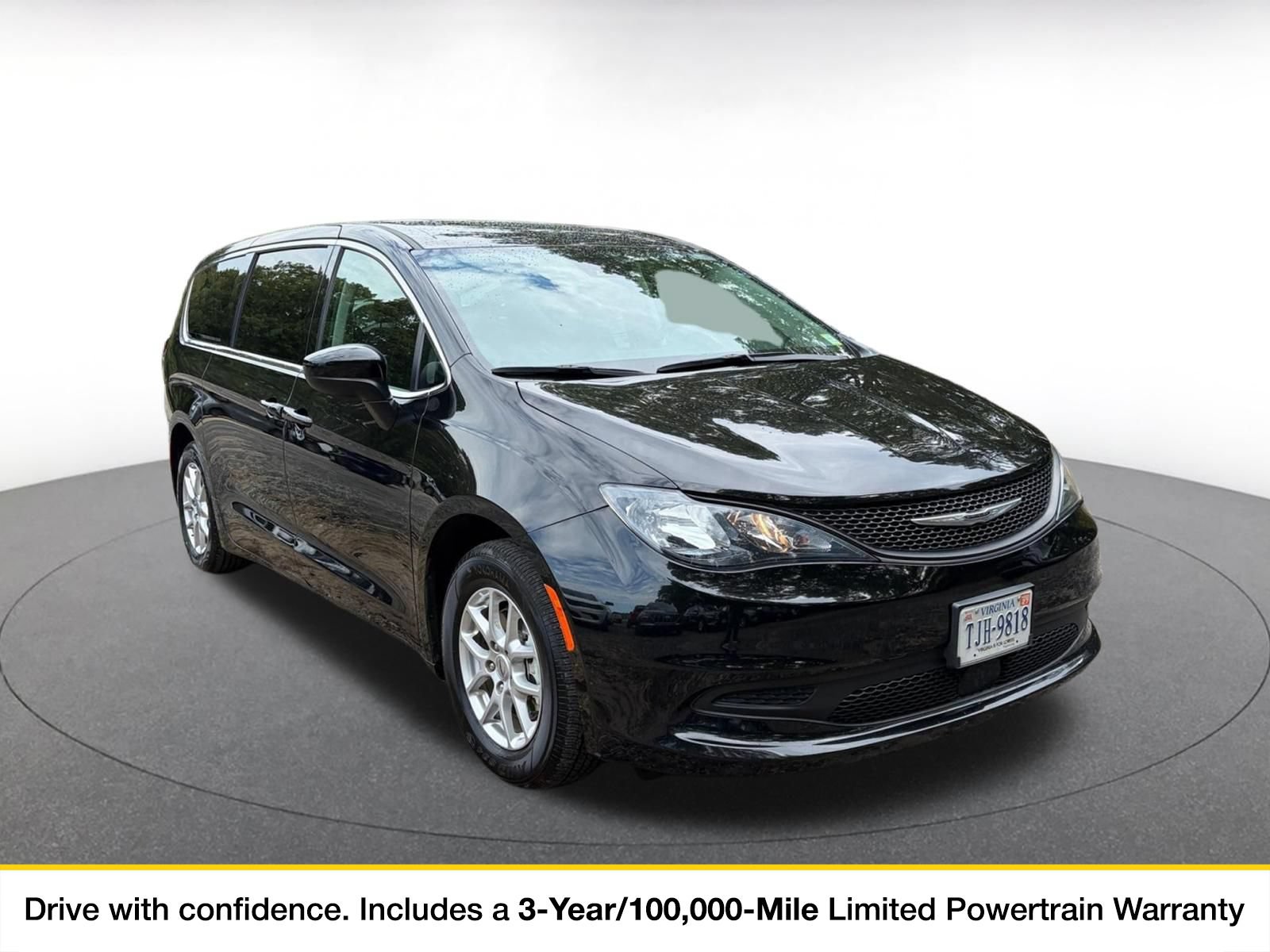 2024 Chrysler Voyager