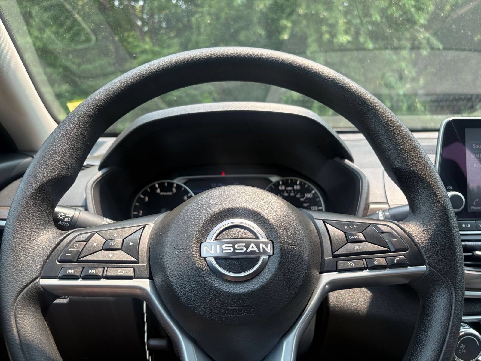 Thumbnail: 2025 Nissan Altima - 25